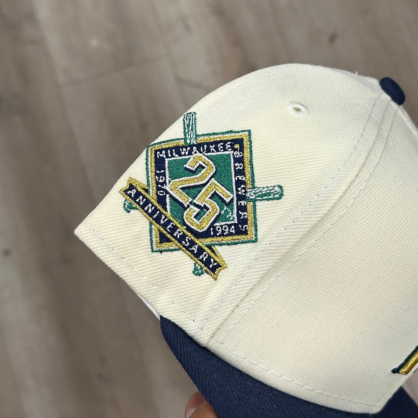 New Era New Era hat Milwaukee Brewers 25th anniversary Cap 7 1/4 Size ONE SIZE - 4 Thumbnail