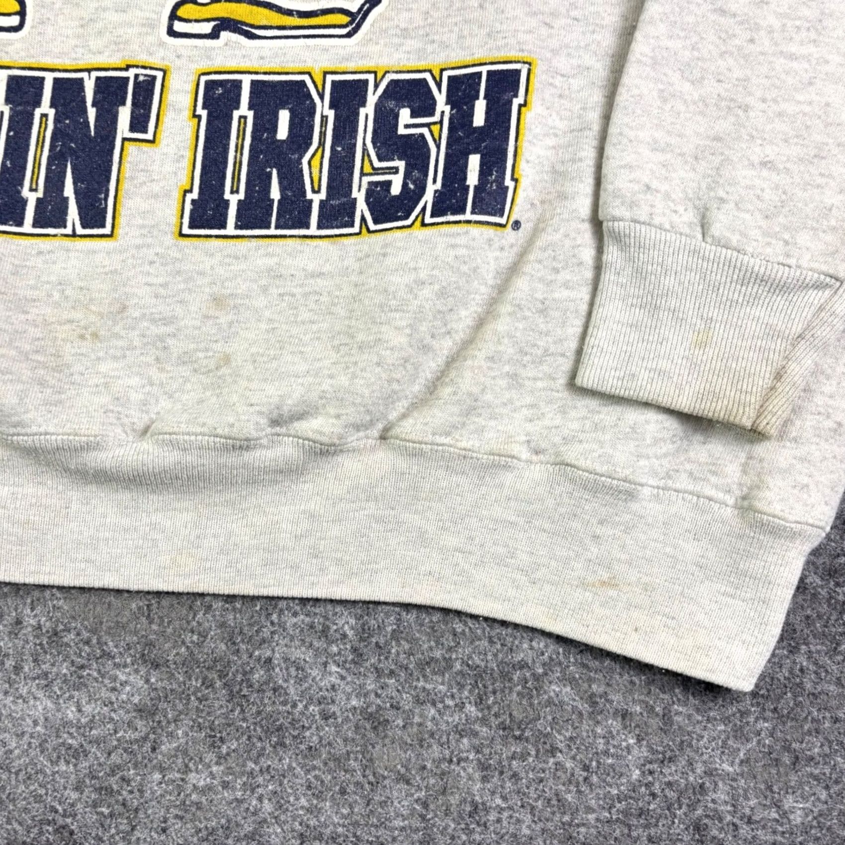 Nutmeg VINTAGE Nutmeg Mills Notre Dame Fightin Irish Sweatshirt Large Grey 90s USA Nutmeg Mills Crew Neck Long Sleeve Graphic Print Logo Men L Size US L / EU 52-54 / 3 - 8 Thumbnail