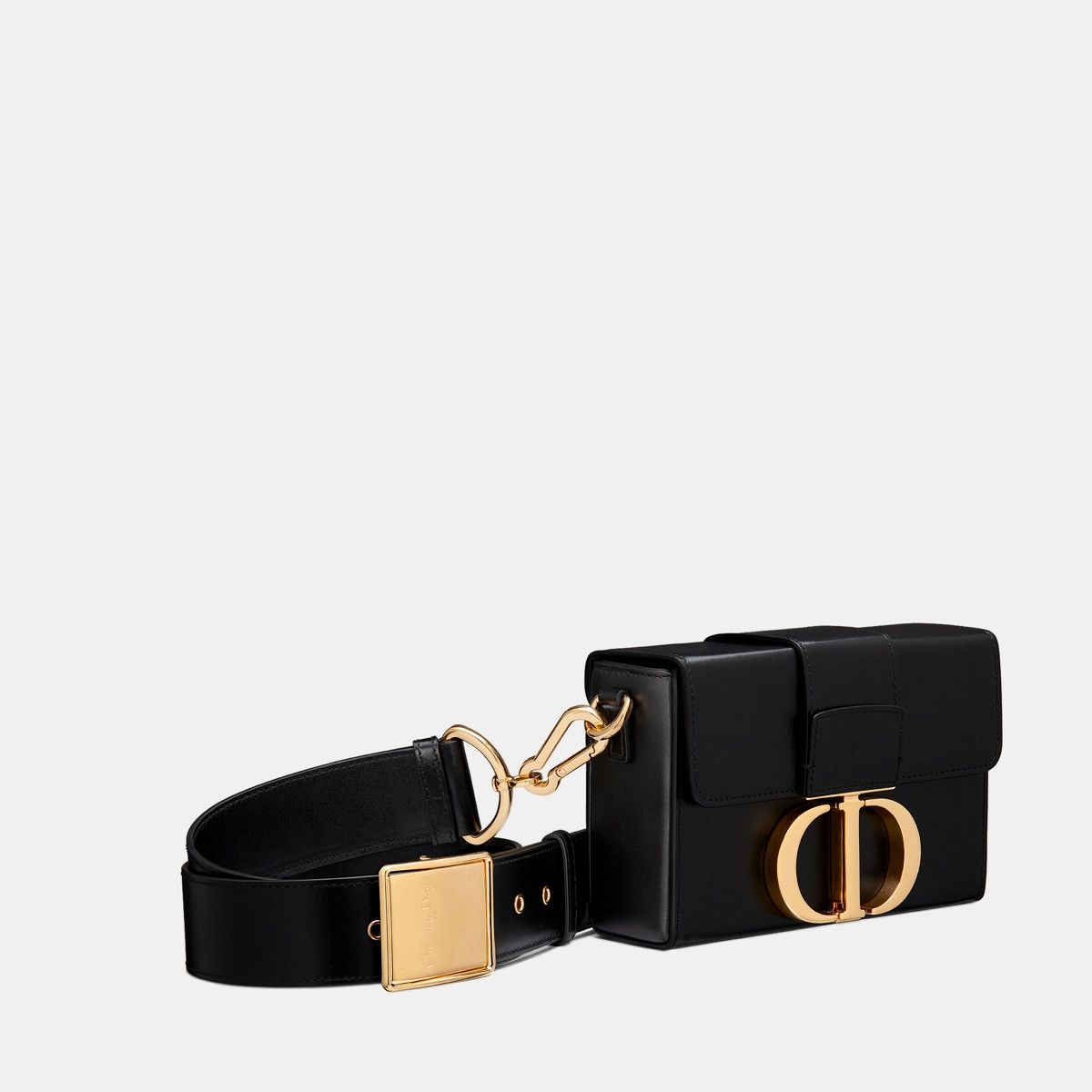 Dior 1bcso1str1124 Size: OS /30 Montaigne Box Bag in Black Size ONE SIZE - 1 Thumbnail