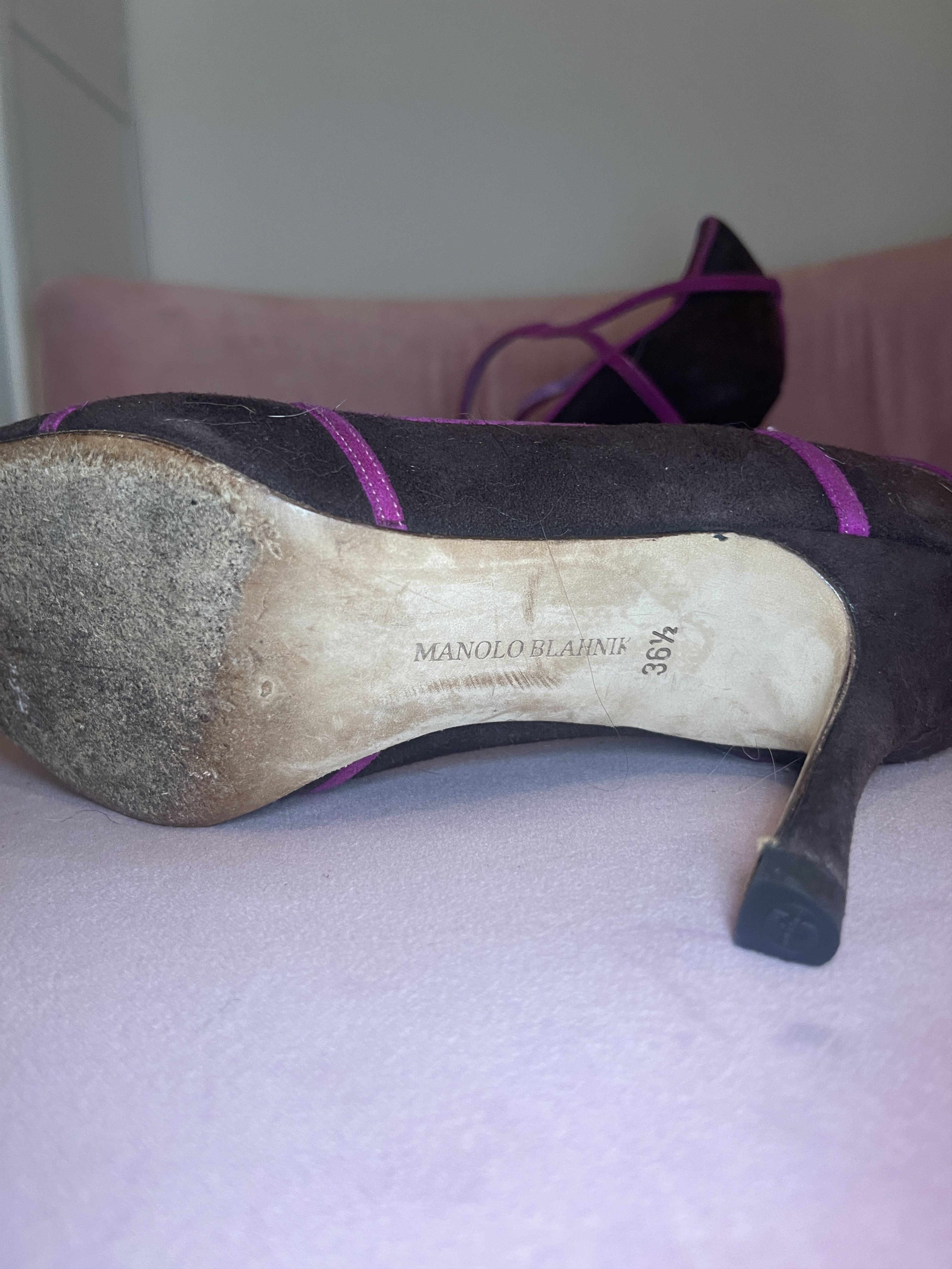 Manolo Blahnik manolo blahnik heels - brown and pink - size 6.5 Size US 6.5 / IT 36.5 - 6 Thumbnail