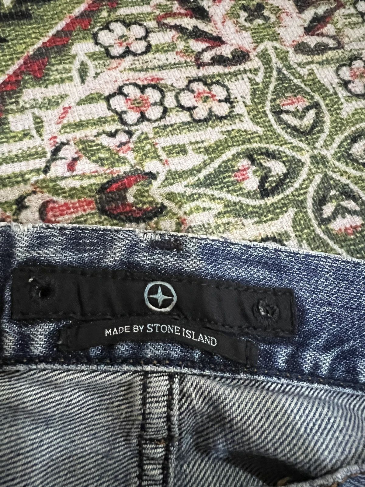 Designer × Stone Island Vintage Stone Island Faded Jeans Size US 29 - 14 Thumbnail