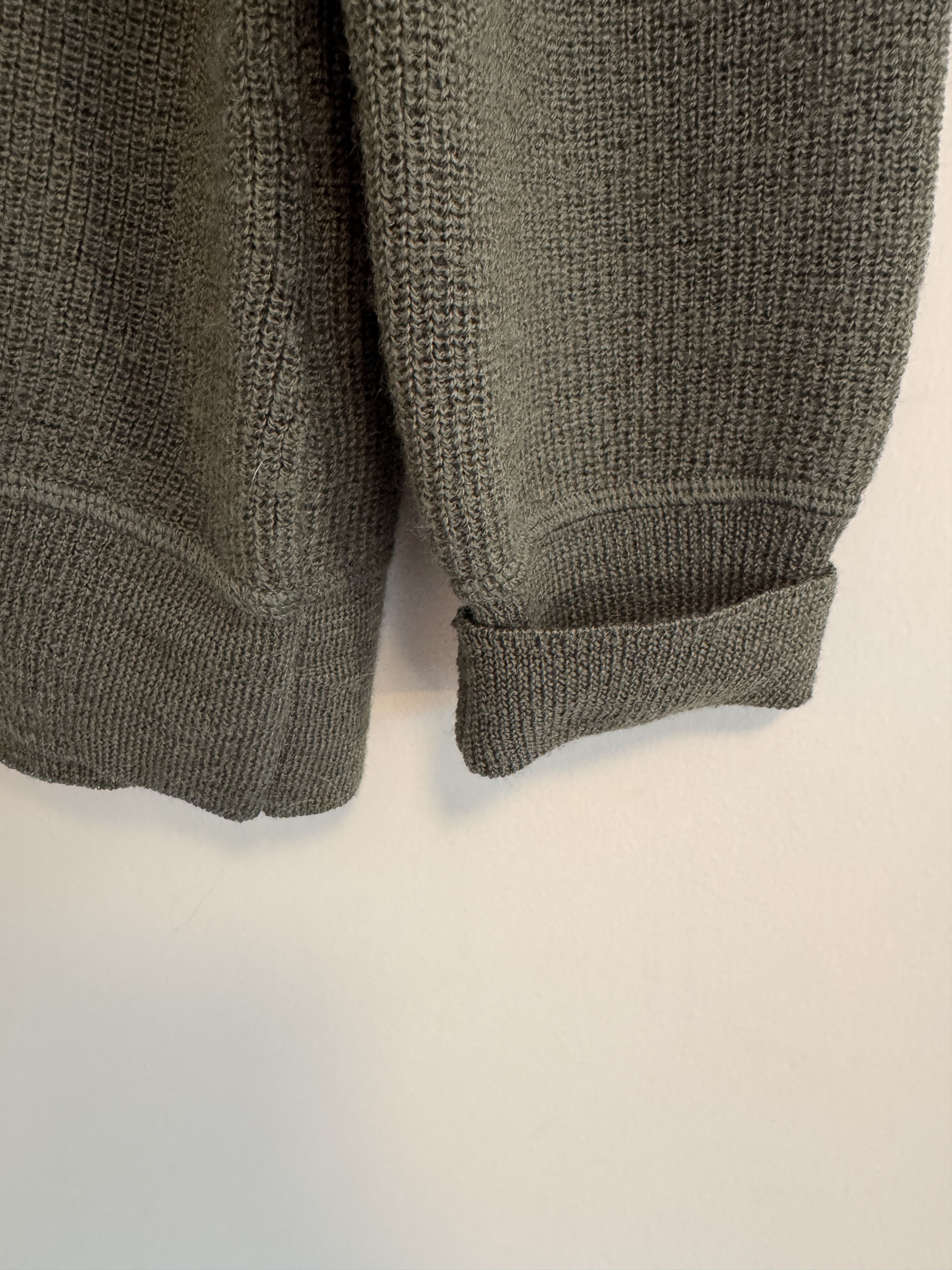Margaret Howell MHL Men's Flatlock Cardigan in Uniform Green Size US S / EU 44-46 / 1 - 5 Thumbnail