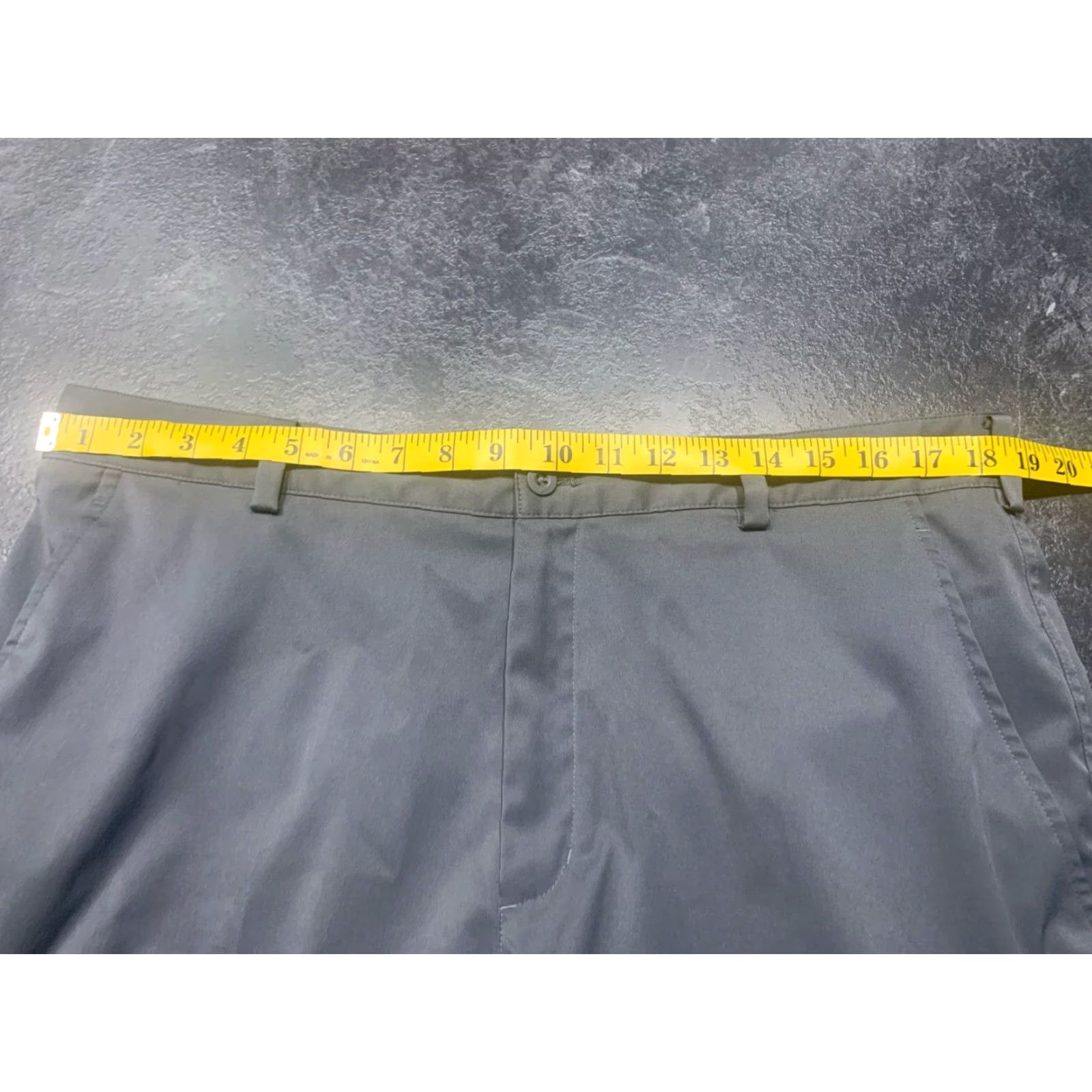 Nike Nike Golf Shorts Men Flat Front Gray 36 Dri-Fit Casual/Golf 36 Mens USA Space Pockets Regular Size US 36 / EU 52 - 6 Thumbnail