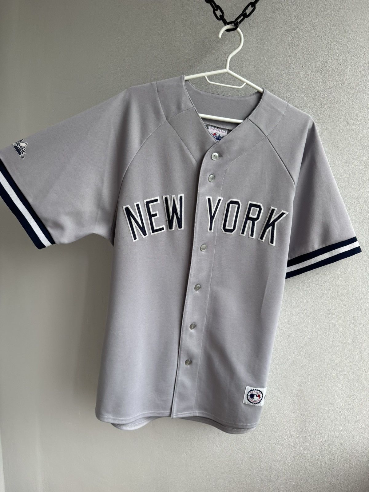 Majestic RARE NEW YORK YANKEES MLB BASEBALL SHIRT JERSEY VINTAGE 90s Size US XL / EU 56 / 4 - 4 Thumbnail