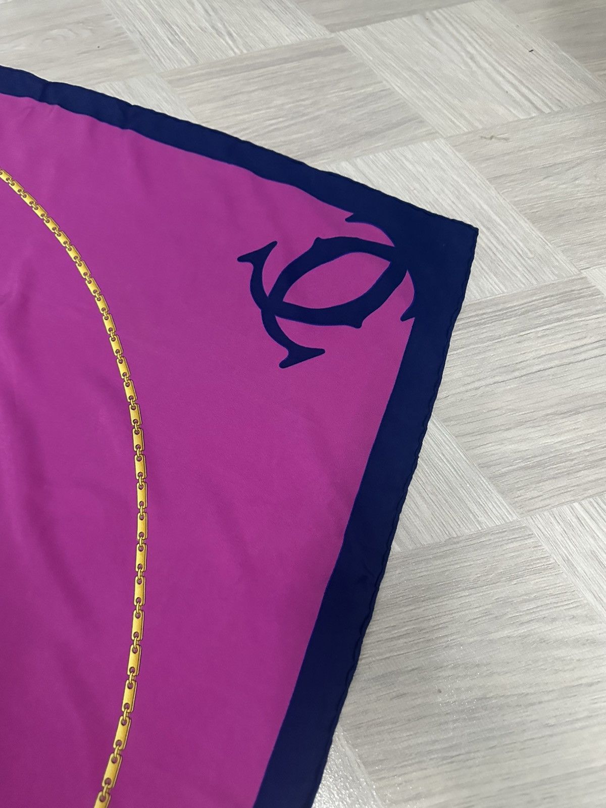 Cartier Cartier Must de Cartier 100% Silk Scarf Made in Italy Size ONE SIZE - 8 Thumbnail