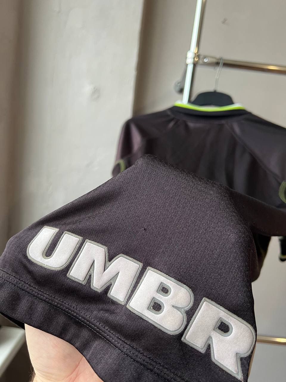 Umbro 1998/99 MANCHESTER UNITED THIRD SOCCER JERSEY FOOTBALL SHIRT Size US M / EU 48-50 / 2 - 18 Thumbnail