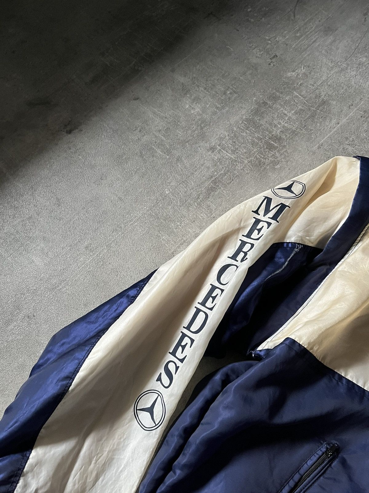 Mercedes-Benz Vintage Mercedes Benz jacket nylon 90s rare Size US XL / EU 56 / 4 - 10 Thumbnail