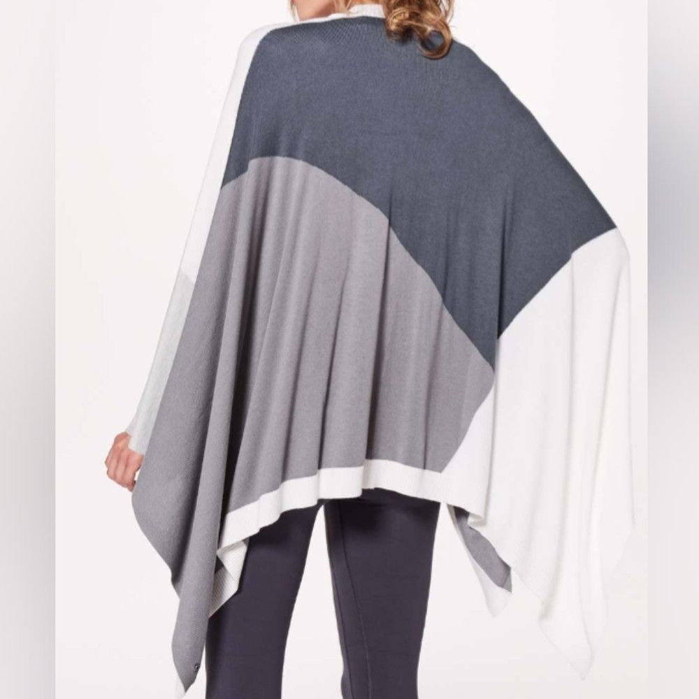 Lululemon Lululemon NWOT hatha coloblock wrap size OS Size ONE SIZE - 3 Thumbnail