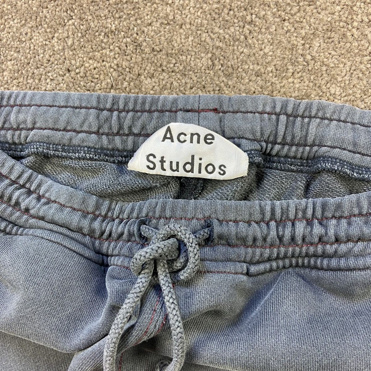 Acne Studios Acne Studios Faded Logo Sweatpants Size US 32 / EU 48 - 5 Thumbnail