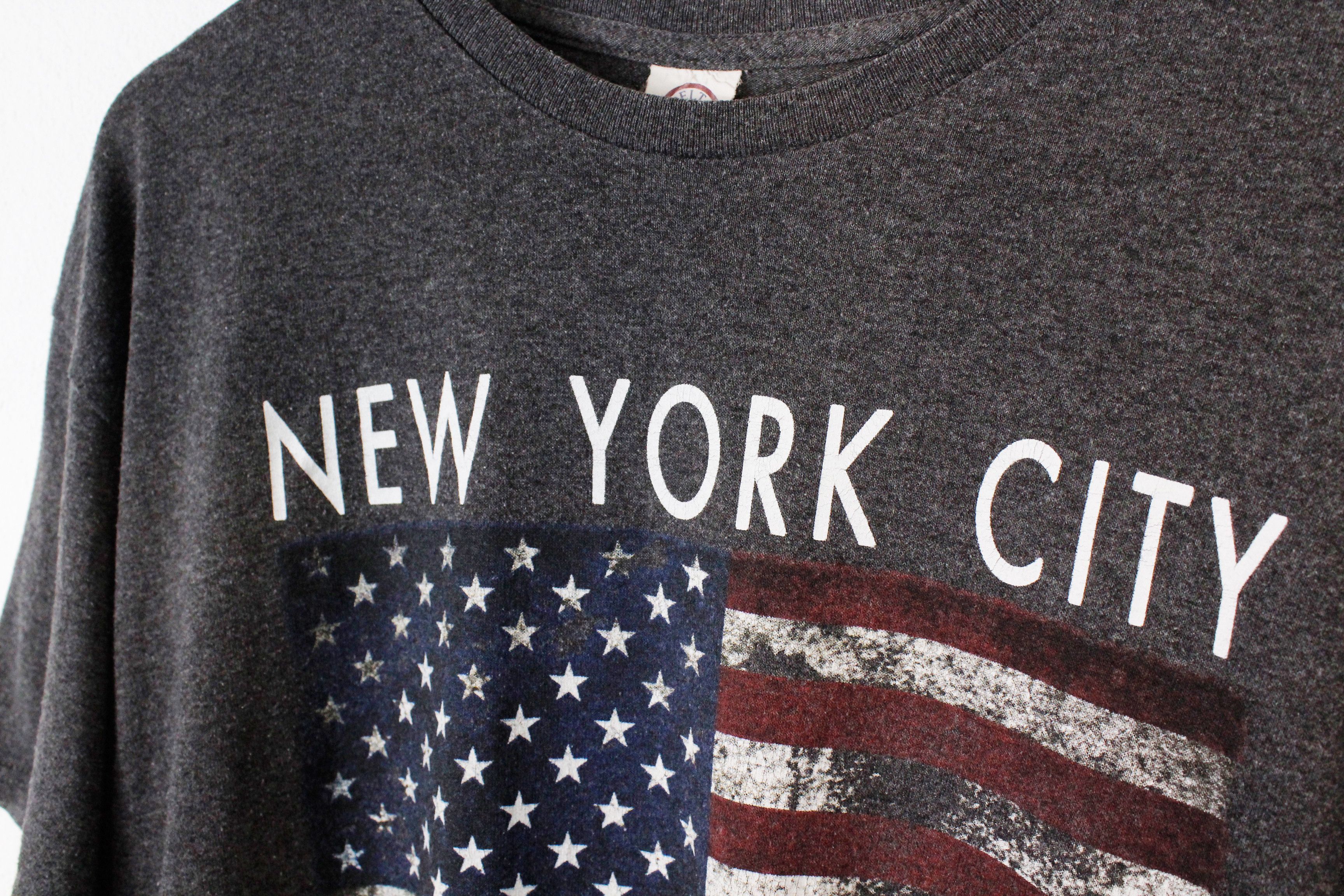 Other Vintage New York City USA Flag Graphic Print Logo Tee Tshirt Size US XL / EU 56 / 4 - 3 Thumbnail