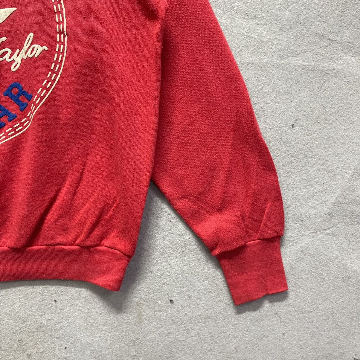 Converse Vintage Converse All Star Chuck Taylor Logo Sweatshirt Size US M / EU 48-50 / 2 - 4 Thumbnail