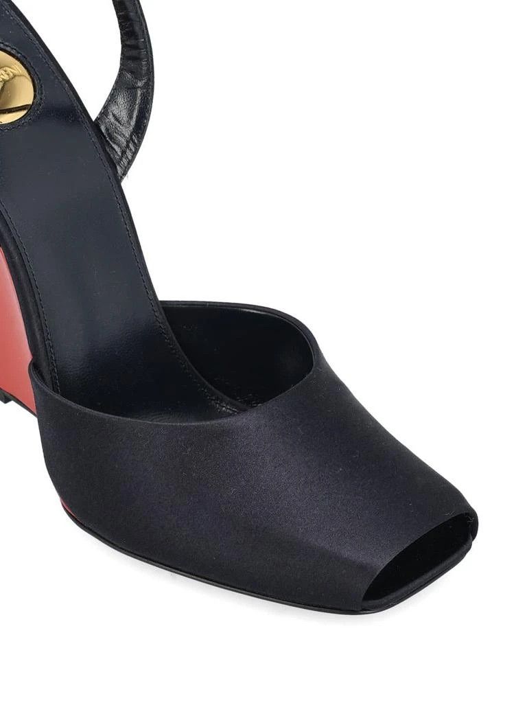 Saint Laurent Paris o1bcso1str0326 Scandale Satinate La Scandale in Black Size US 9 / IT 39 - 3 Thumbnail