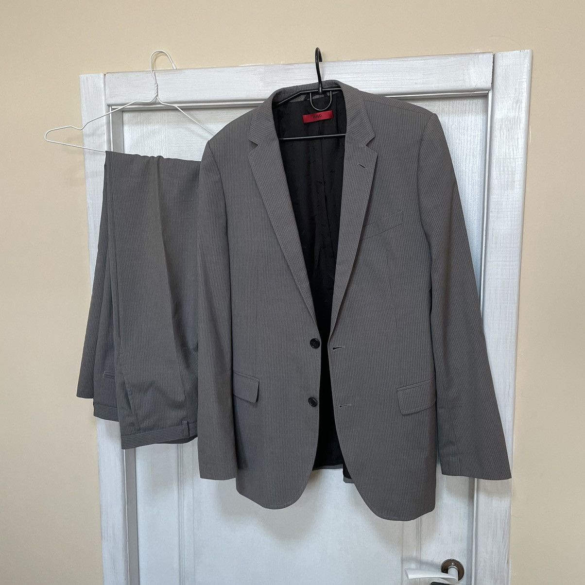 Designer × Hugo Boss 42L Hugo Boss Regular Gray Formal Pants Suit blazer jacket Size 42L - 1 Thumbnail