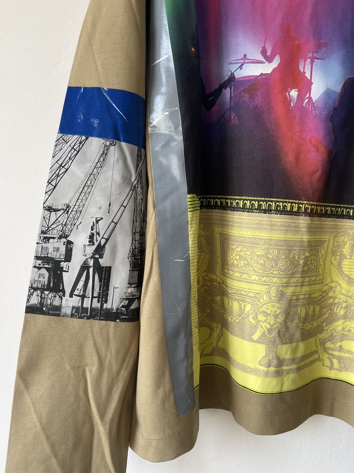 Dries Van Noten Dries Van Noten Graphic Print Oversized LS T-Shirt SS22 Size US S / EU 44-46 / 1 - 4 Thumbnail