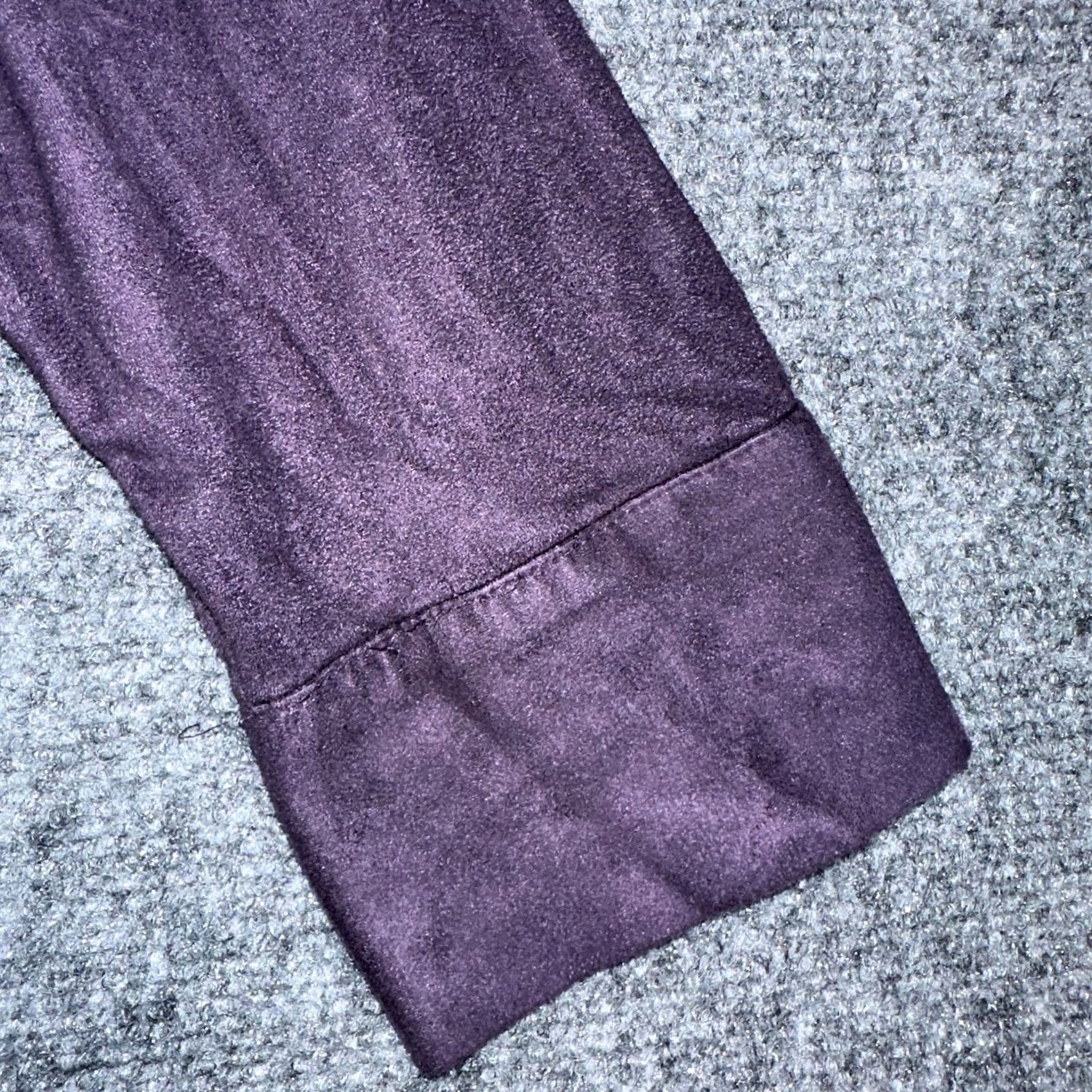 Vintage Chicos Blouse Womens Large Purple Stretch Faux Suede Long Sleeve Button Up Top Shirt Size L / US 10 / IT 46 - 4 Thumbnail