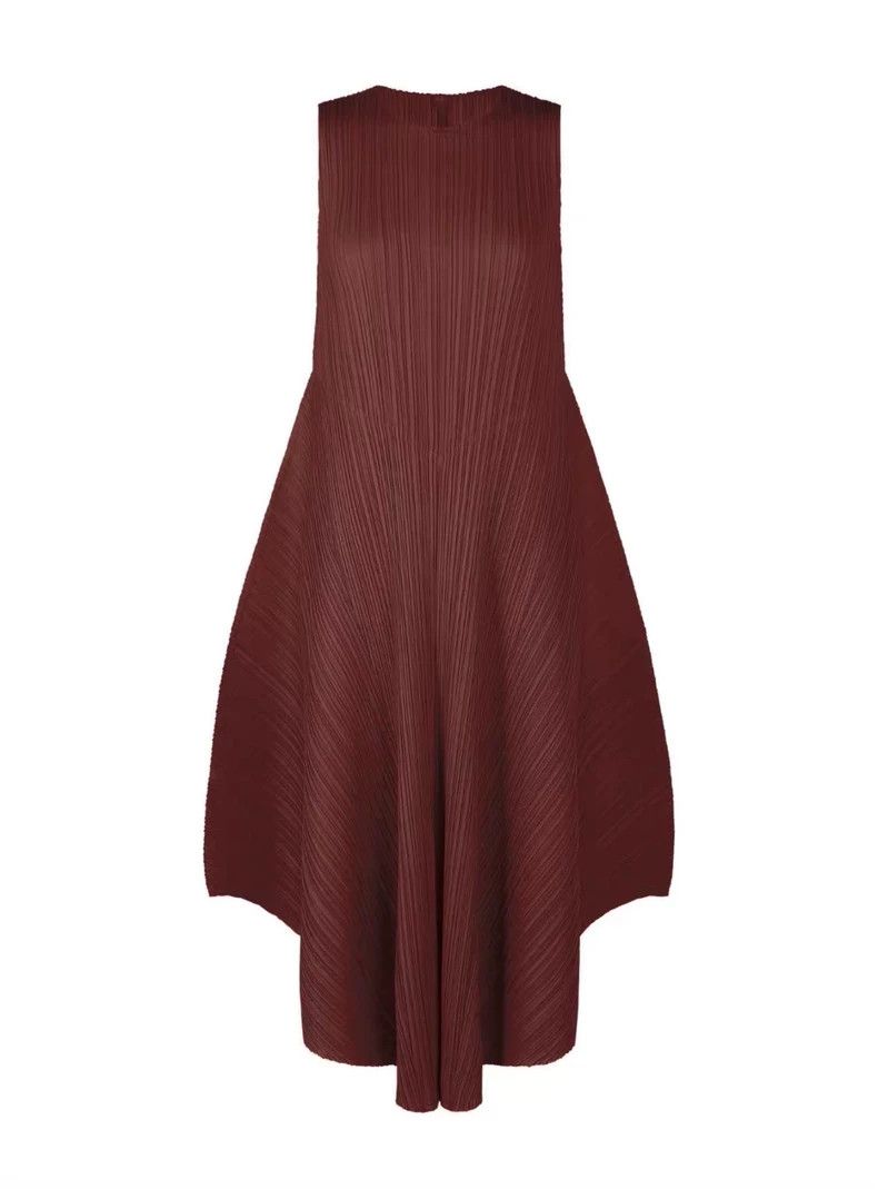 Issey Miyake Issey Miyake size:3 Red radiant dress Size XS / US 0-2 / IT 36-38 - 2 Thumbnail