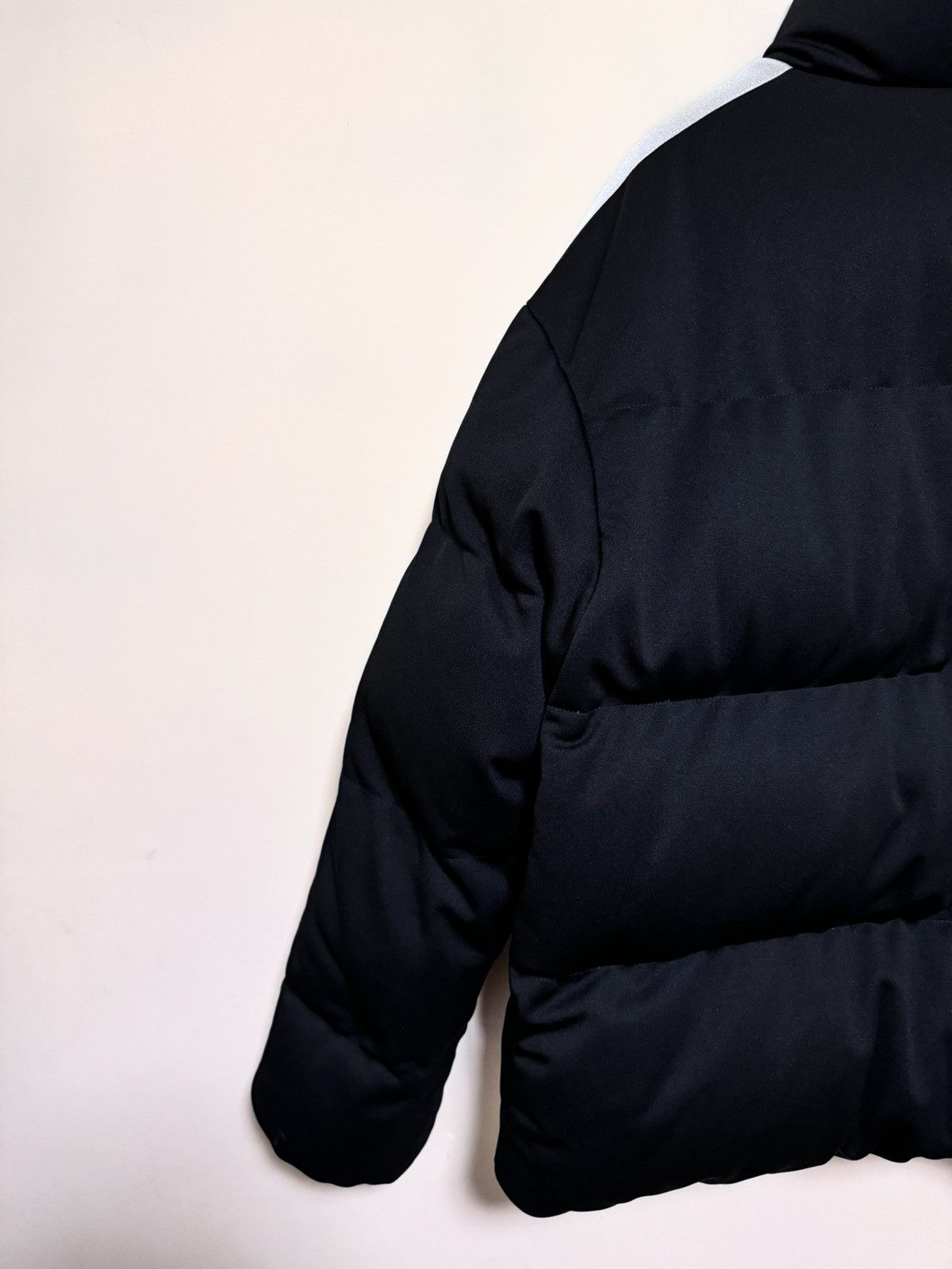 Moncler × Palm Angels Moncler x Palm Angels Puffer Jacket Black Size US XL / EU 56 / 4 - 21 Thumbnail