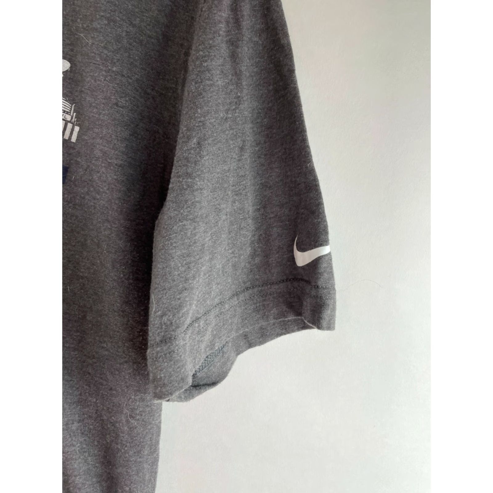 Nike Nike T-Shirt Men’s Size M Gray Short Sleeve NFL Super Bowl XLVIII Champions Size US M / EU 48-50 / 2 - 4 Thumbnail