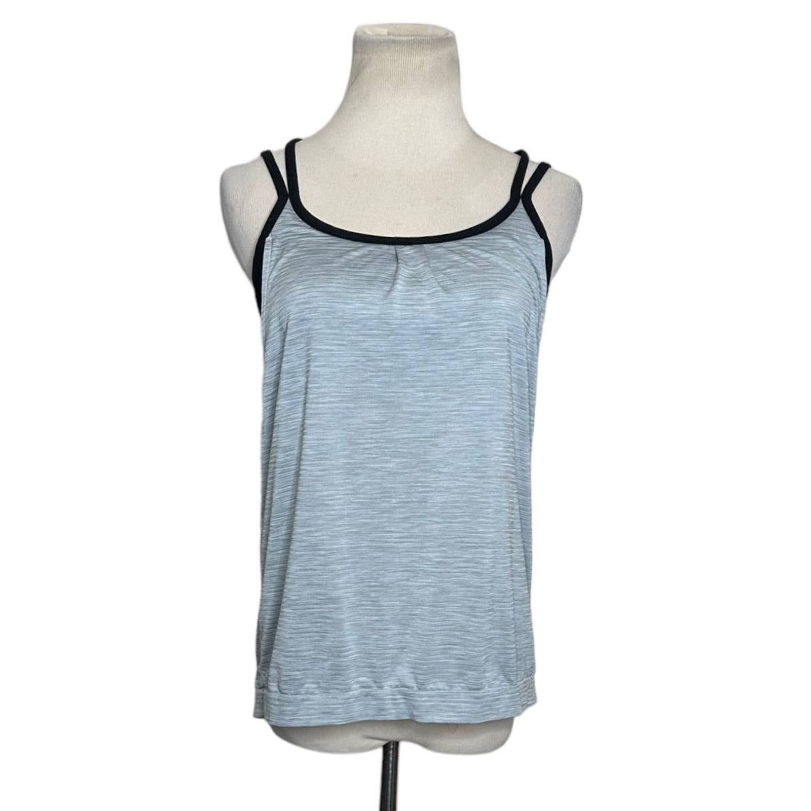 Athleta Athleta gray black build in bra tank top size small Size S / US 4 / IT 40 - 1 Thumbnail