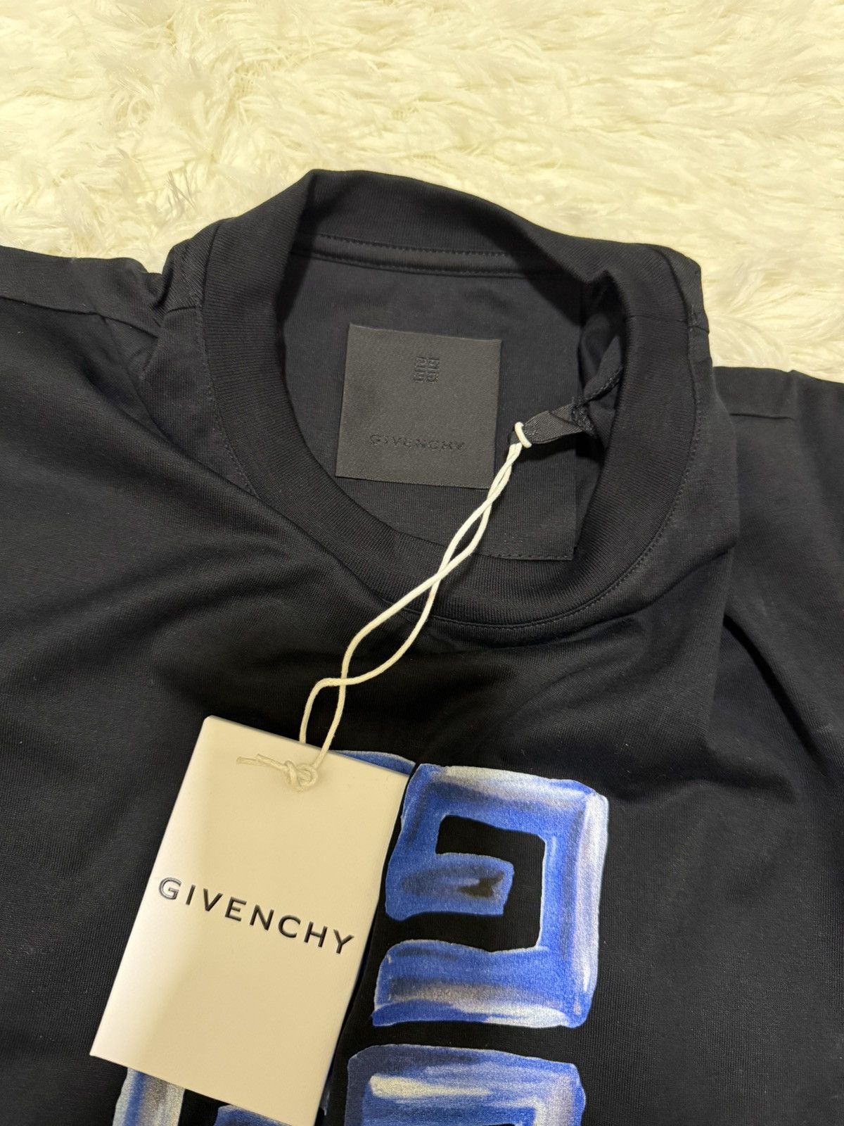 Givenchy Givenchy black t shirt Size US S / EU 44-46 / 1 - 4 Thumbnail