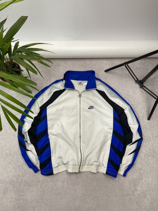 Vintage nike international jacket sales