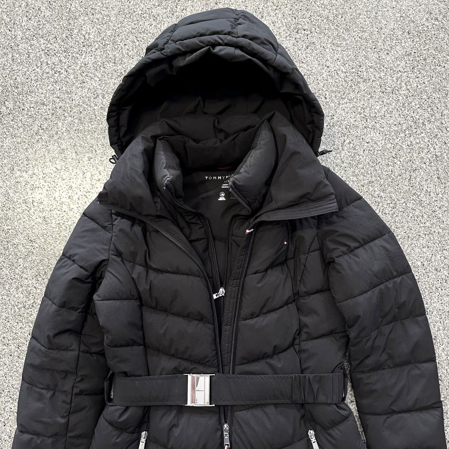 Tommy Hilfiger Tommy Hilfiger Jacket Womens Small Puffer Coat Parka Belted Hooded Black Size S / US 4 / IT 40 - 3 Thumbnail