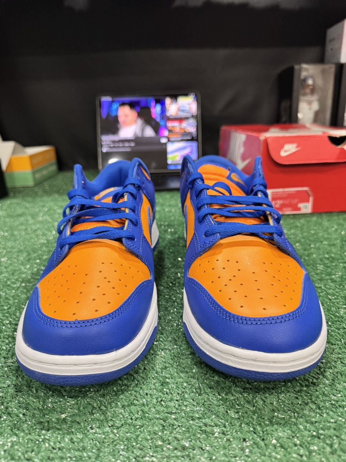 Nike Nike dunk low knicks VNDS size 12.5 Size US 12.5 / EU 45-46 - 3 Thumbnail