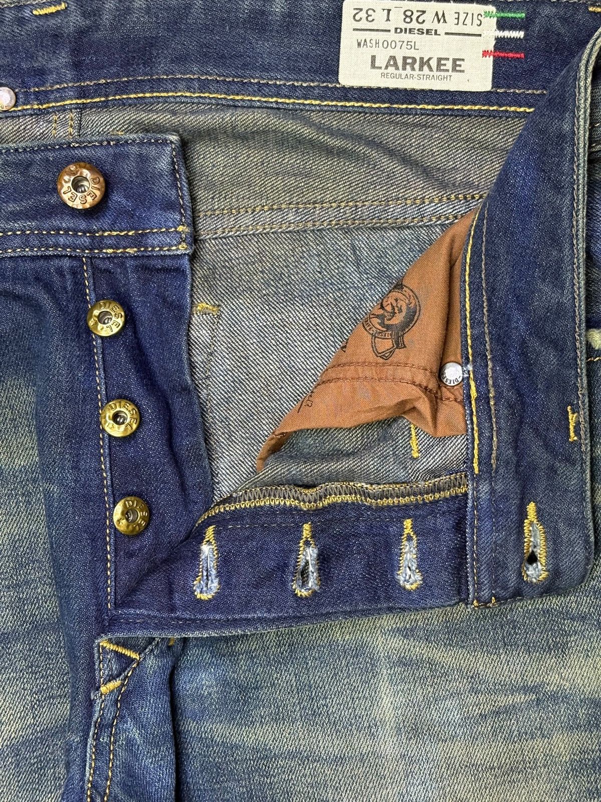 Diesel Vintage Diesel Larkee Rusty Mud Wash Distressed Loose Jeans Size US 31 - 3 Thumbnail
