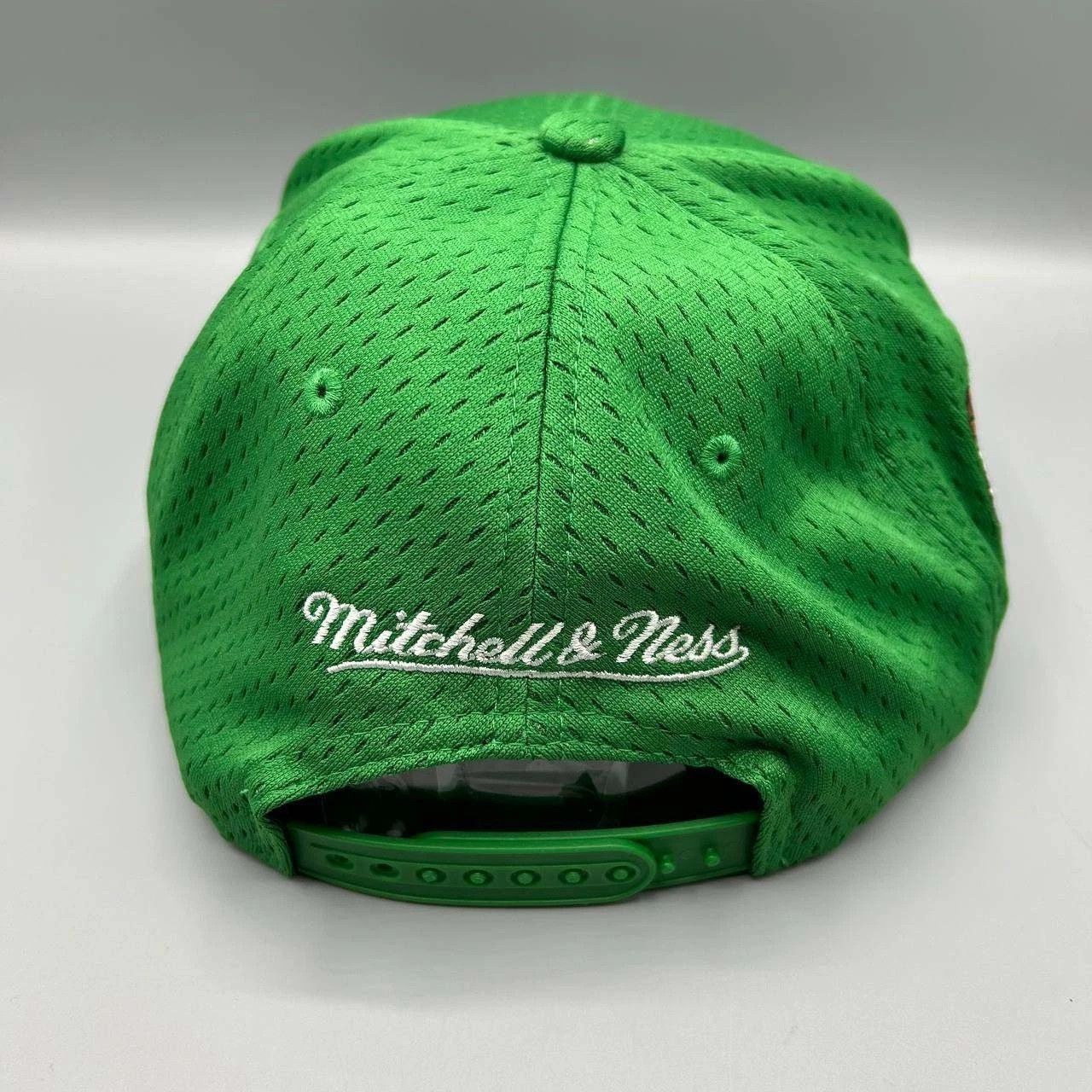 Mitchell & Ness Boston Celtics Hat Men Mesh Mitchell & Ness NBA Snap Back Size ONE SIZE - 5 Thumbnail