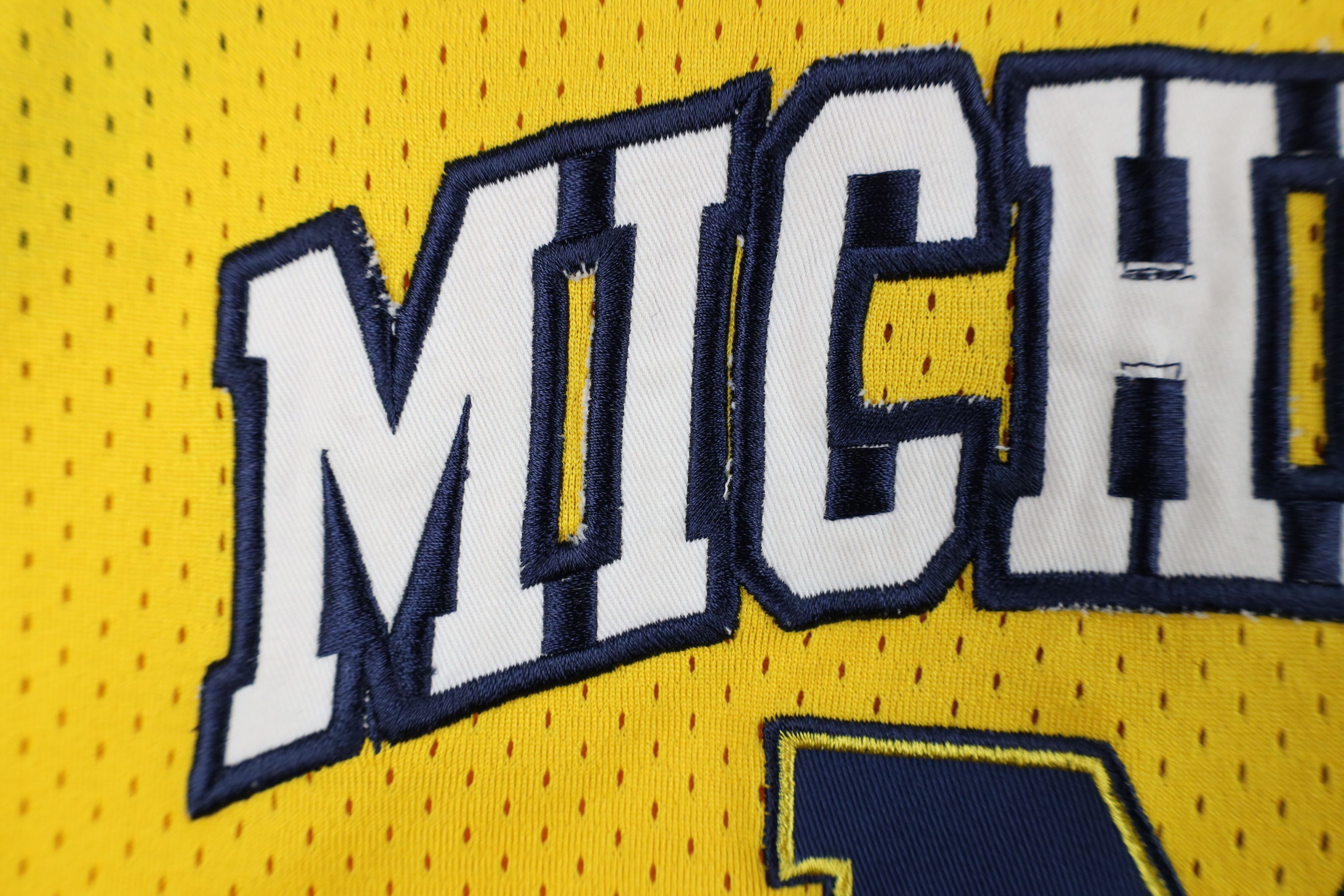 Vintage Vintage 90s University of Michigan Basketball Jersey Mesh Size US S / EU 44-46 / 1 - 4 Thumbnail