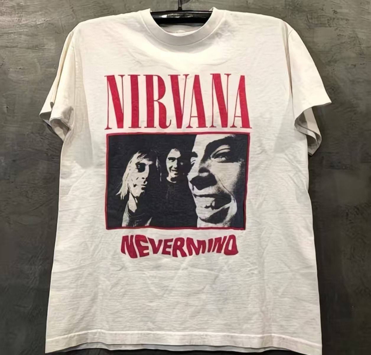 Vintage Nirvana Australia Tour Vintage T-Shirt Size US M / EU 48-50 / 2 - 1 Thumbnail