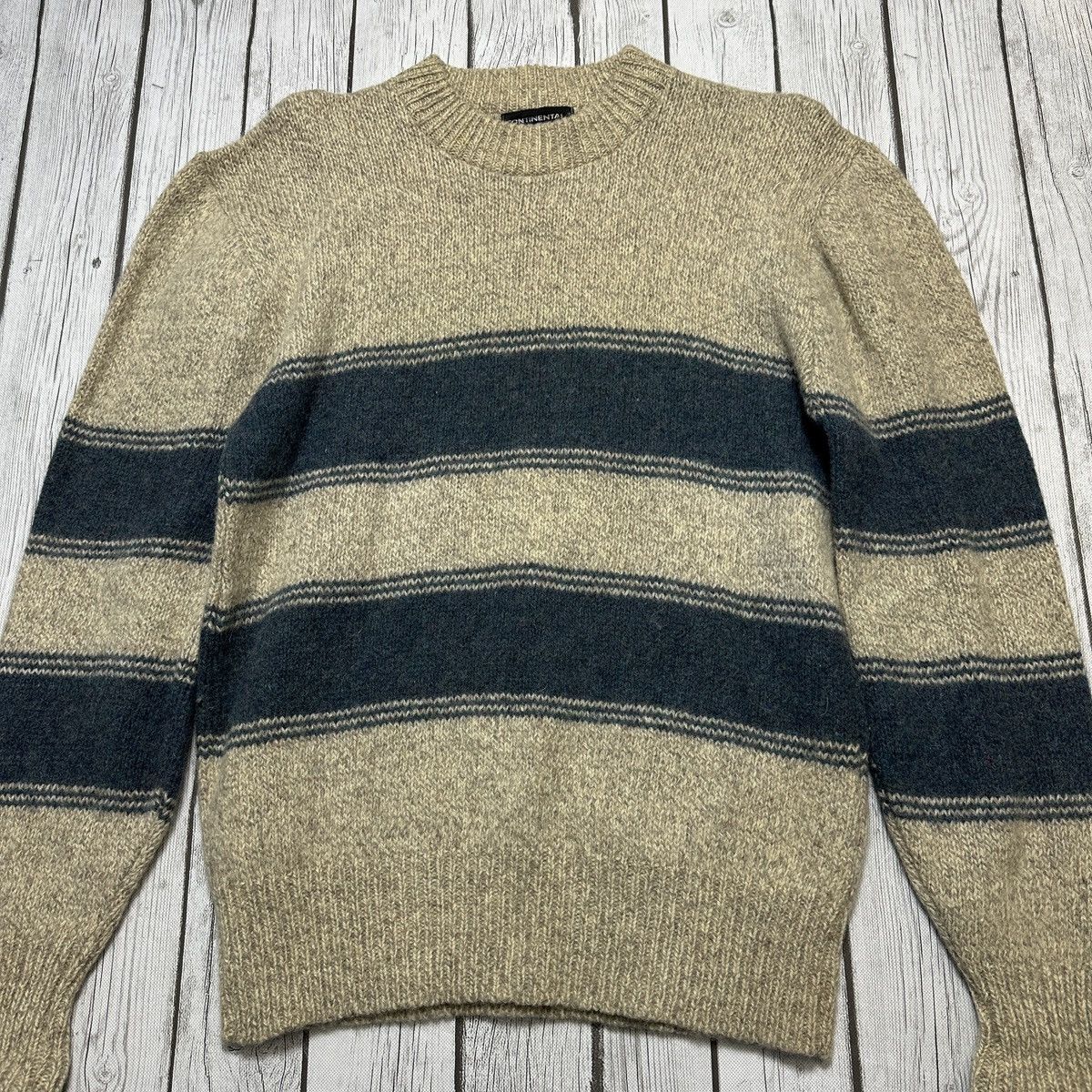 Vintage Vintage Continental wool sweater Size US L / EU 52-54 / 3 - 3 Thumbnail