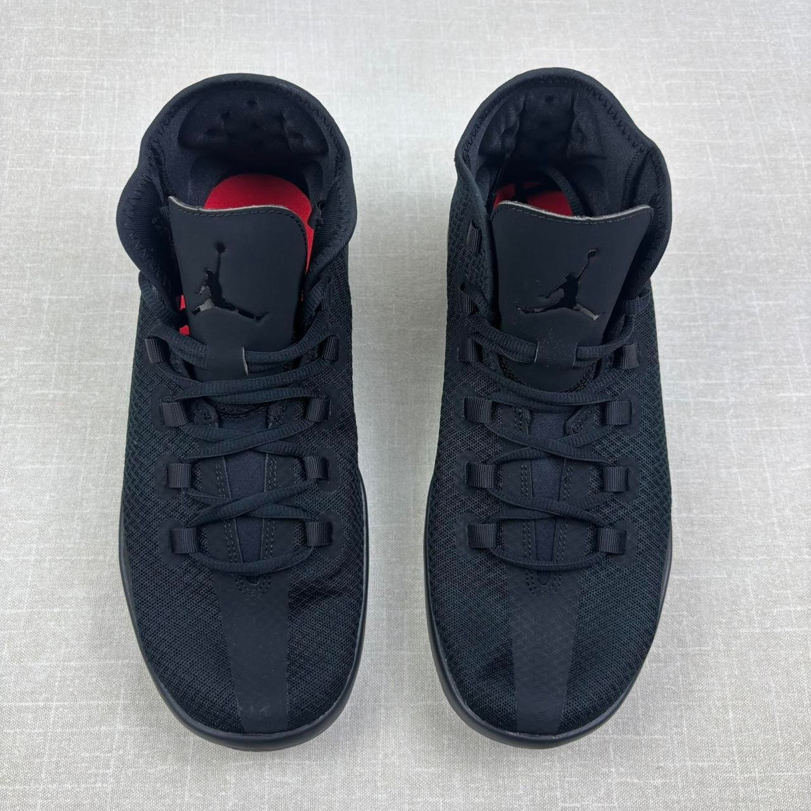 Jordan Brand 🐈‍⬛ 2016 Jordan Reveal “Triple Black” 9M Size US 9 / EU 42 - 3 Thumbnail