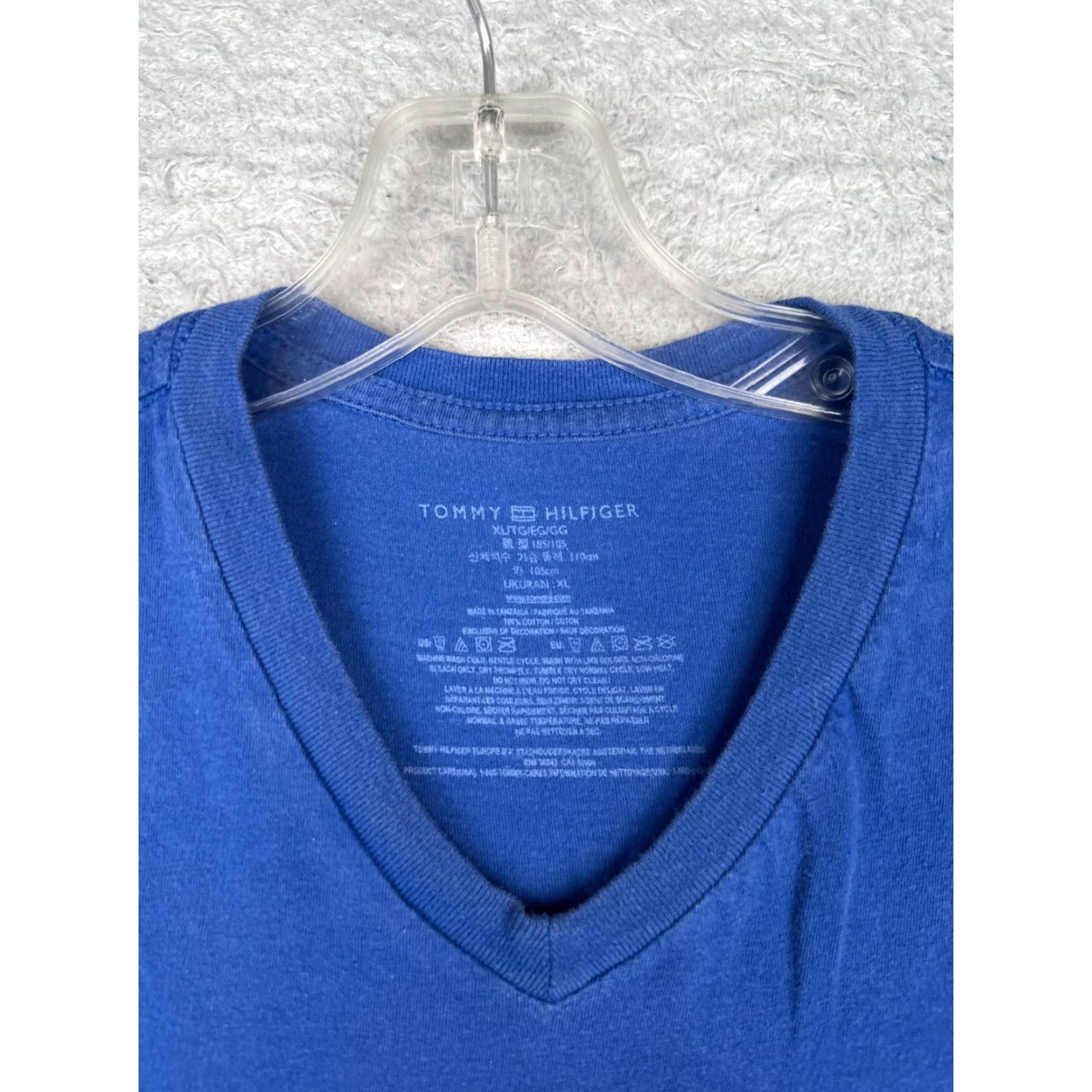 Tommy Hilfiger Tommy Hilfiger Shirt Adult XL Blue V-Neck 100% Cotton Short Sleeve Embroidered Logo Mens Size US XL / EU 56 / 4 - 6 Thumbnail