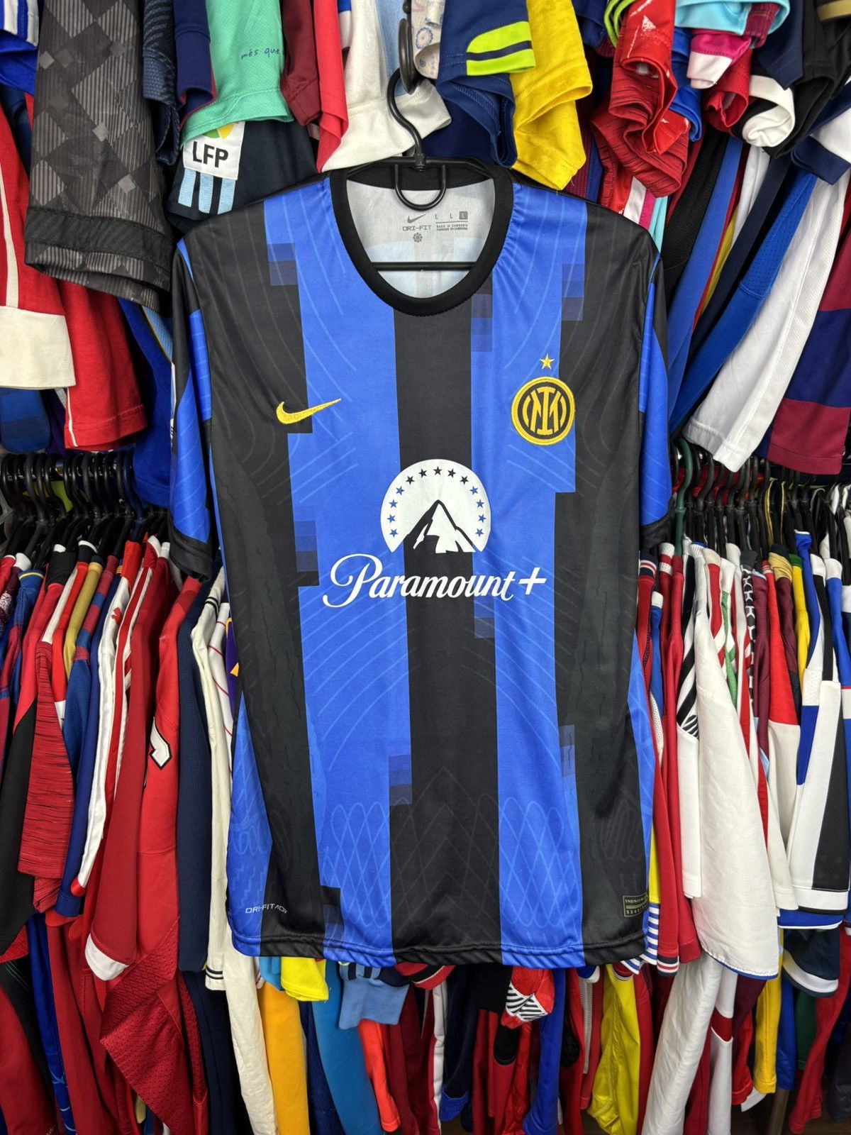 Other Inter Milan Lautaro #10 Paramount Lenovo Football Jersey Size US L / EU 52-54 / 3 - 1 Thumbnail