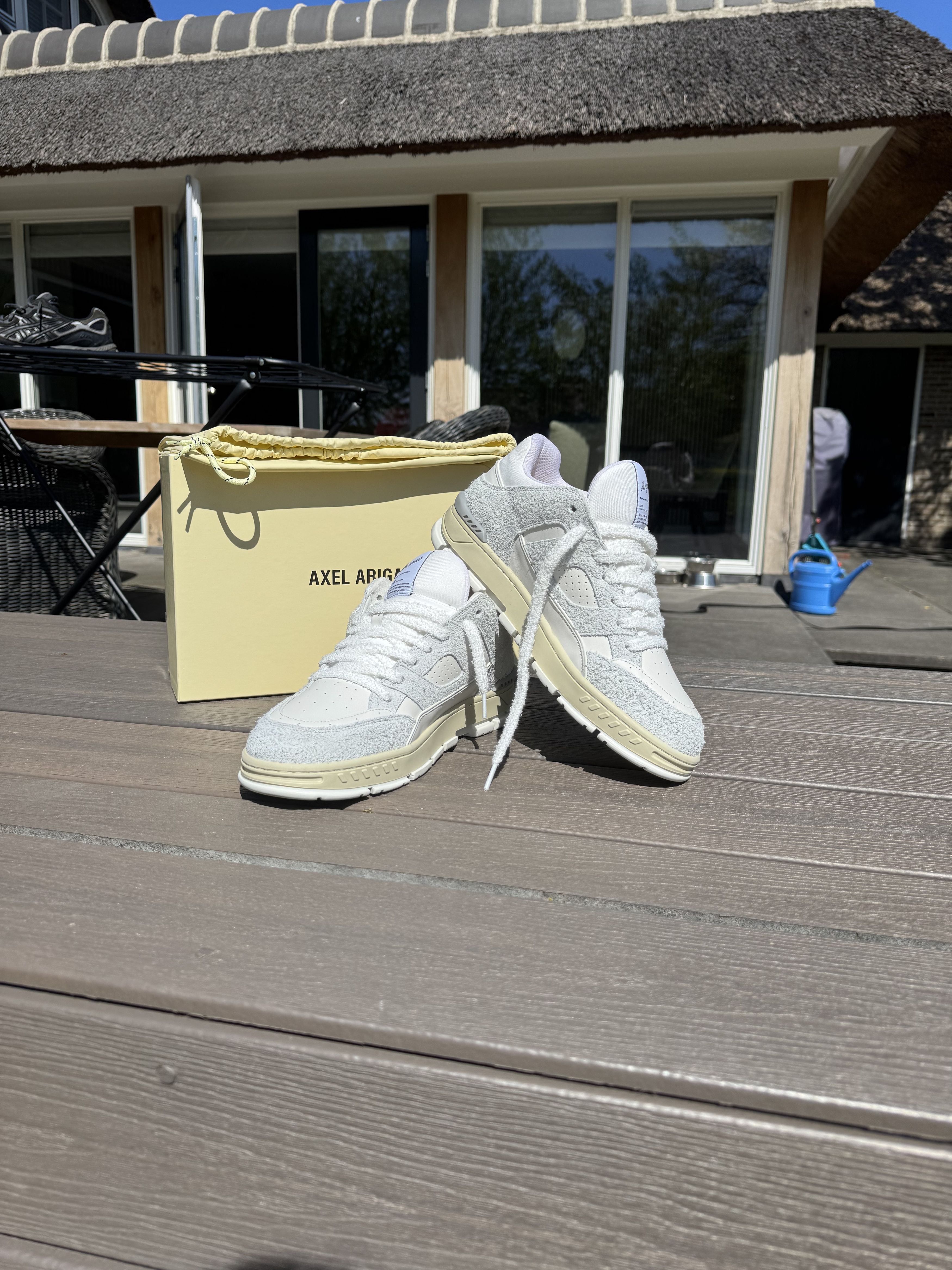 Axel Arigato AREA LO FLUFFY SNEAKER GREY WHITE Size US 10.5 / EU 43-44 - 1 Thumbnail