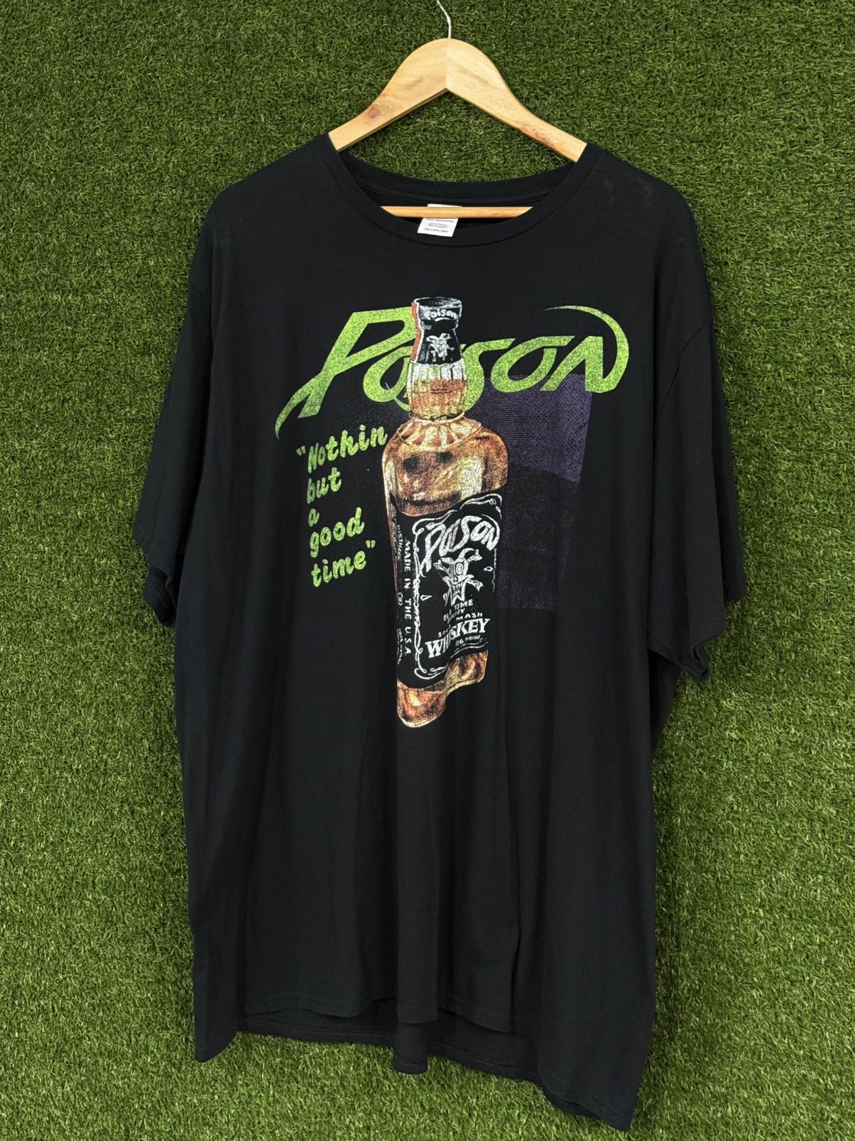Vintage Vintage Poison Whiskey Graphic Logo Liquor Tee Black 3XL Size US XXL / EU 58 / 5 - 1 Thumbnail