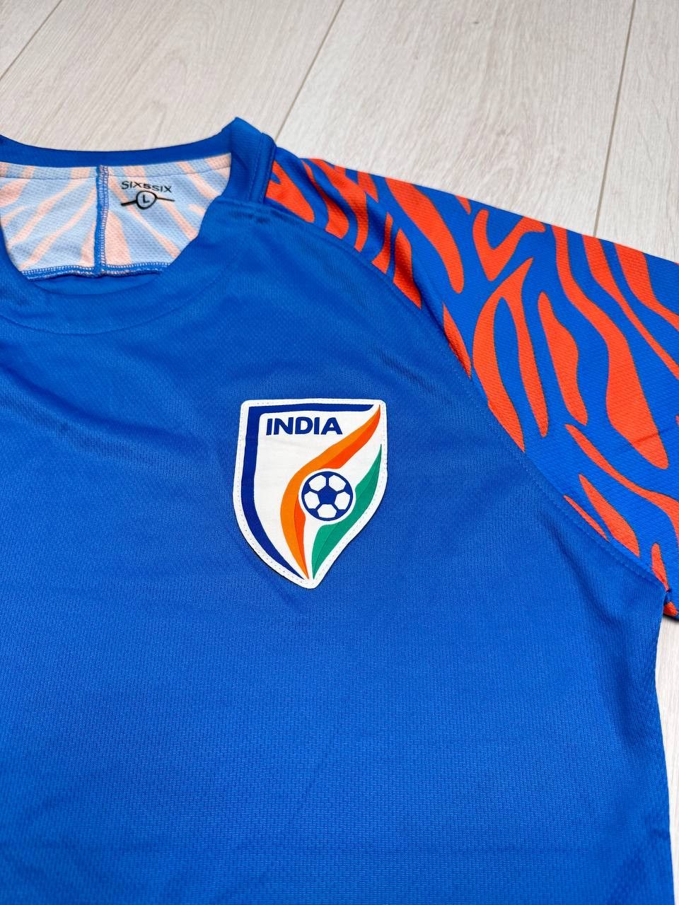 Other 2019-20 India Soccer Jersey Football Home Shirt Size US M / EU 48-50 / 2 - 4 Thumbnail