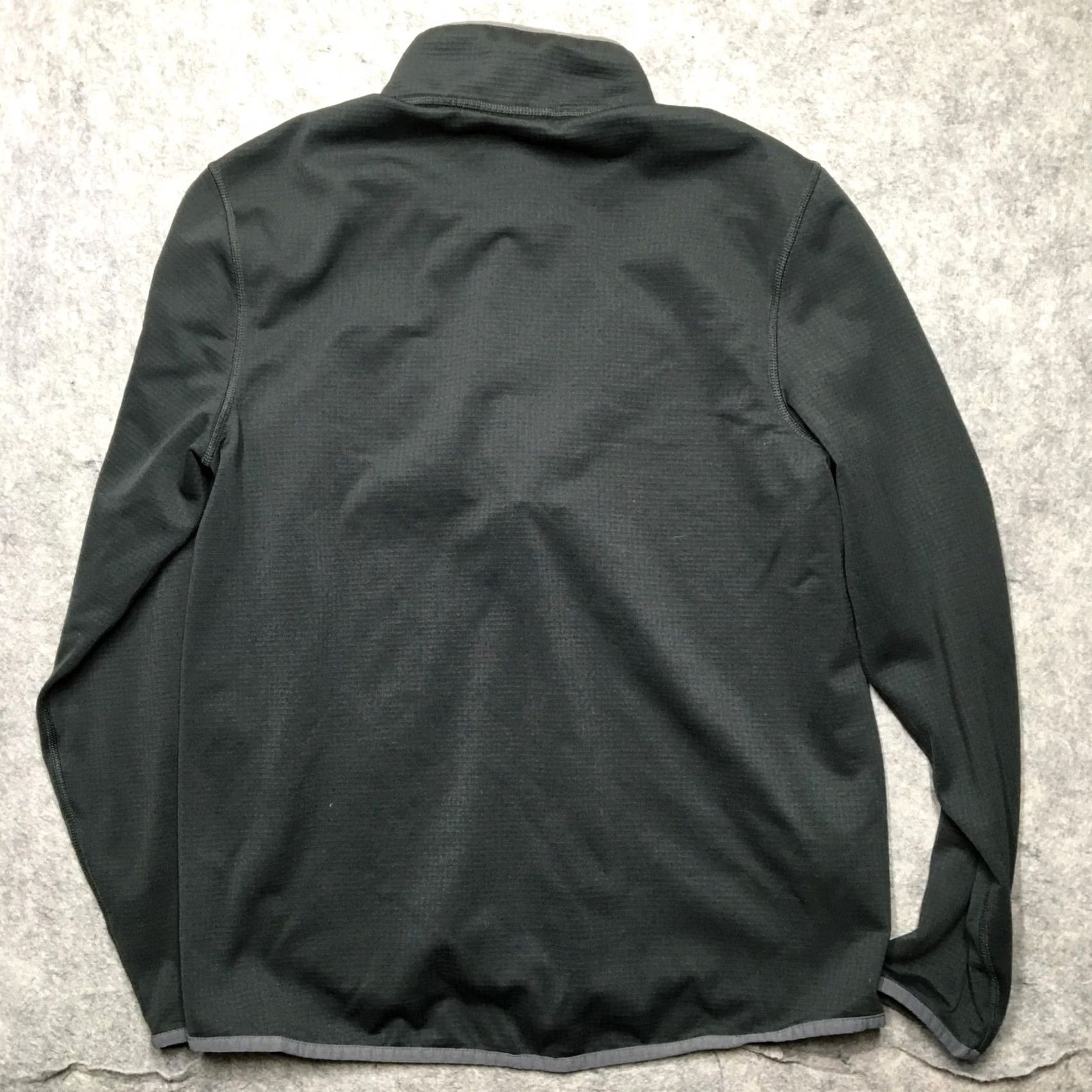 Eddie Bauer Eddie Bauer First Ascent Grid Pullover Mens M Gray Blue Fleece Performance Pullover Mock Neck 1/4 Zip Sweatshirt Hiking Running Outdoors Size US M / EU 48-50 / 2 - 5 Thumbnail