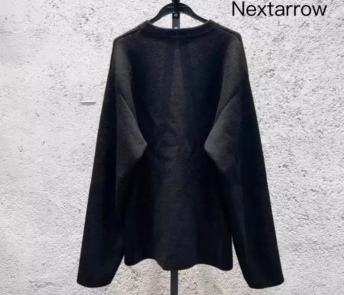 Balenciaga Balenciaga 7-language sweater2412-Nextarrow Size US S / EU 44-46 / 1 - 2 Thumbnail
