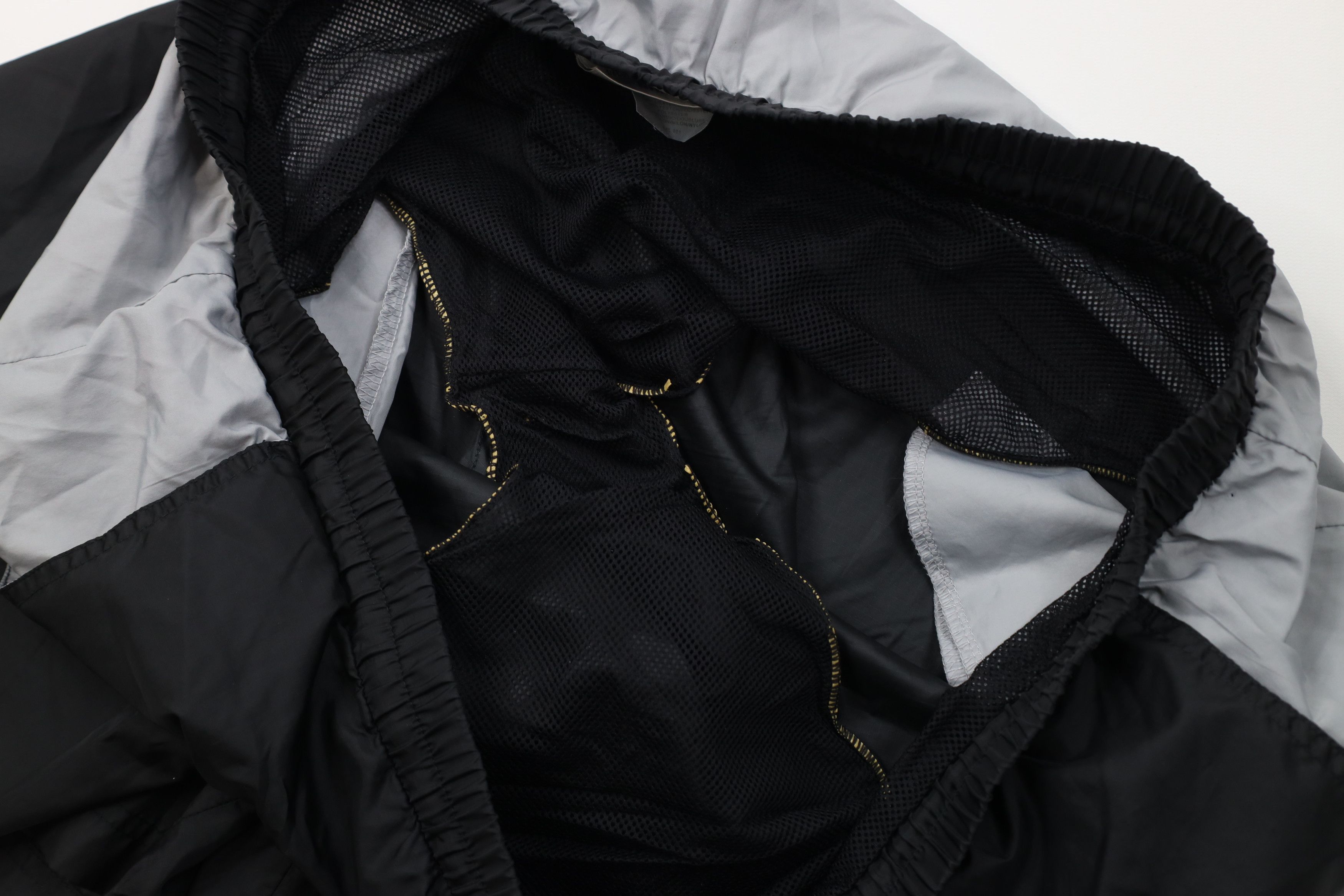 Adidas Vintage 90s Adidas Lined Running Jogging Soccer Shorts Black Size US 38 / EU 54 - 7 Thumbnail