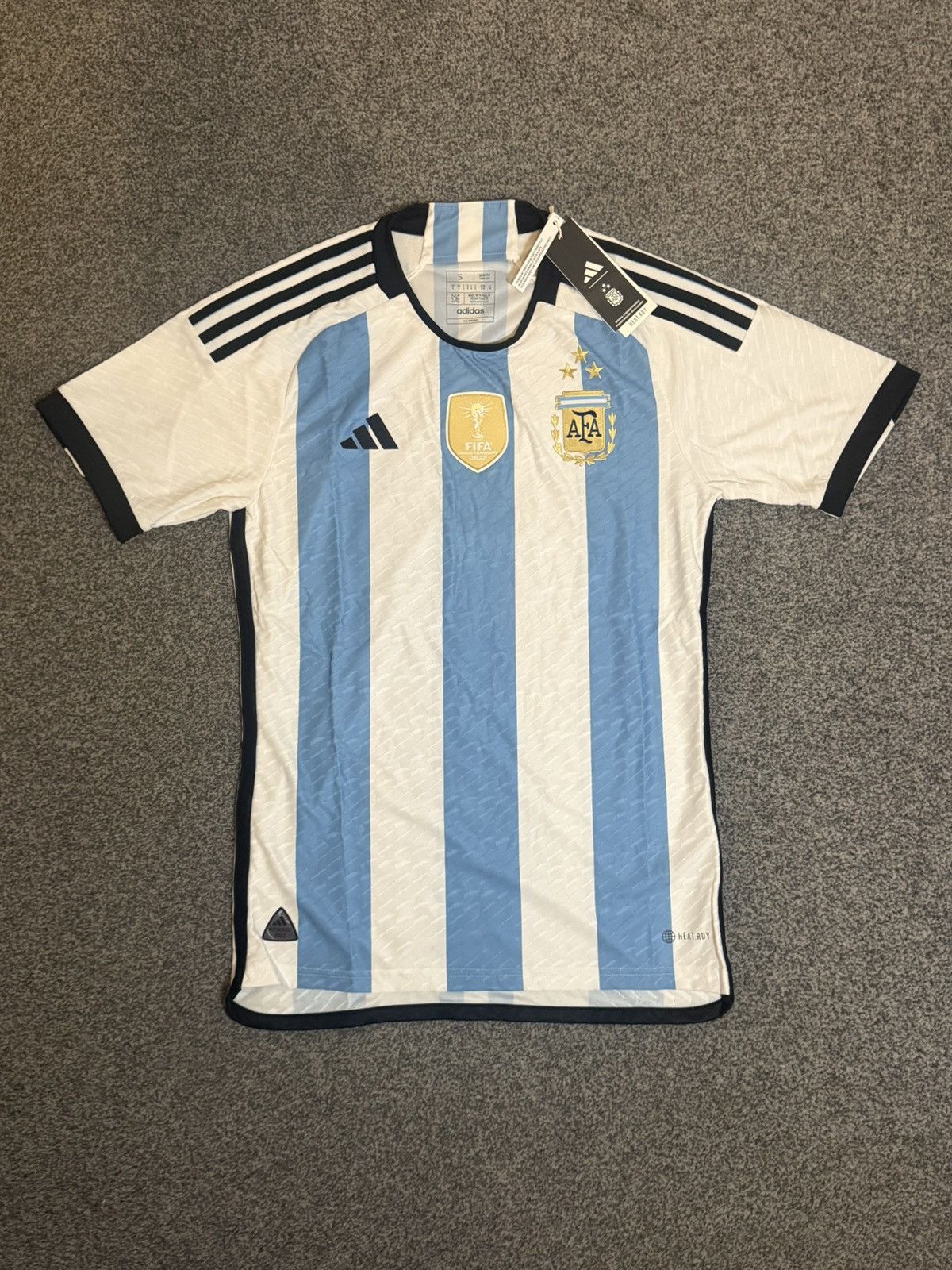 Adidas 2022 Argentina 3 star authentic home shirt Small Size US S / EU 44-46 / 1 - 1 Thumbnail