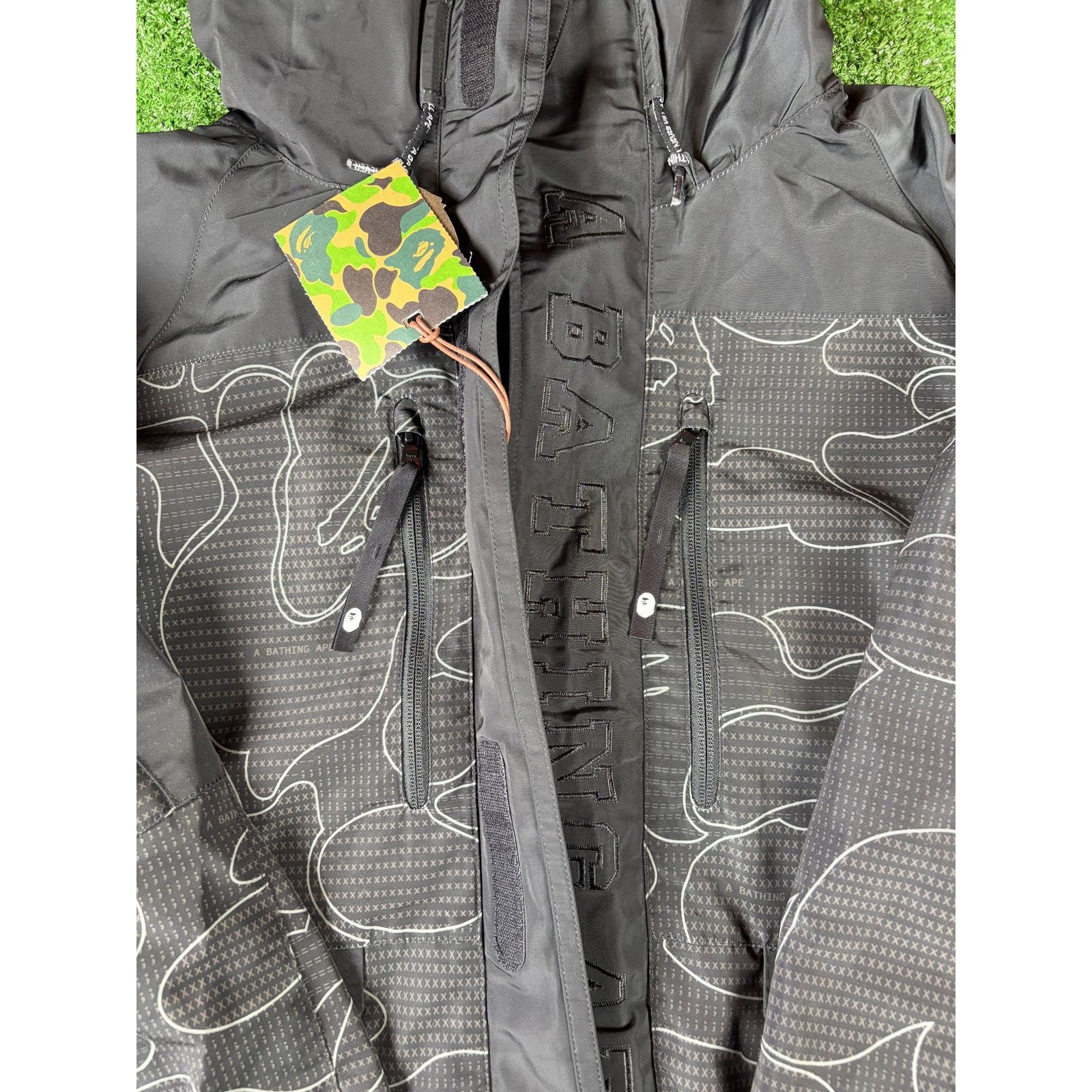 Bape BAPE Text Code Camo Hooded Black Jacket Size Medium Size US M / EU 48-50 / 2 - 5 Thumbnail