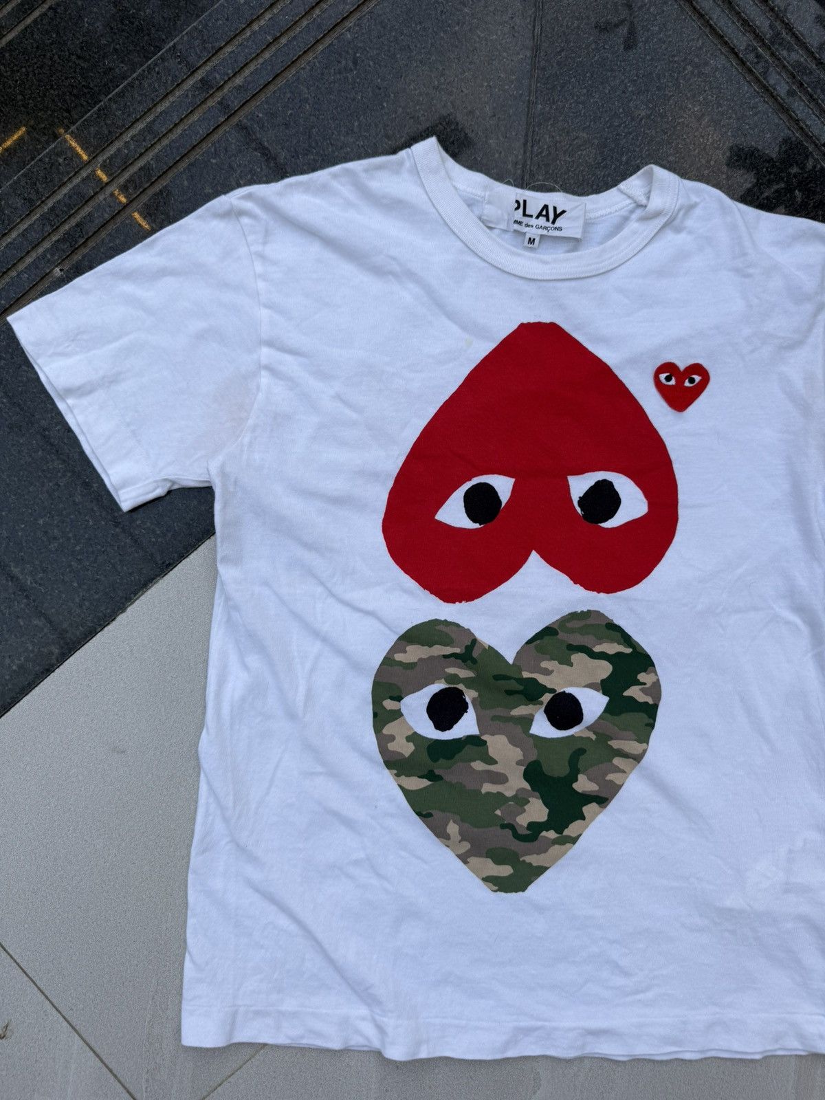 Comme des Garcons 90’s CDG RARE MULTI HEART LOGO Y2K RETRO VINTAGE TEE TSHIRT Size US M / EU 48-50 / 2 - 3 Thumbnail