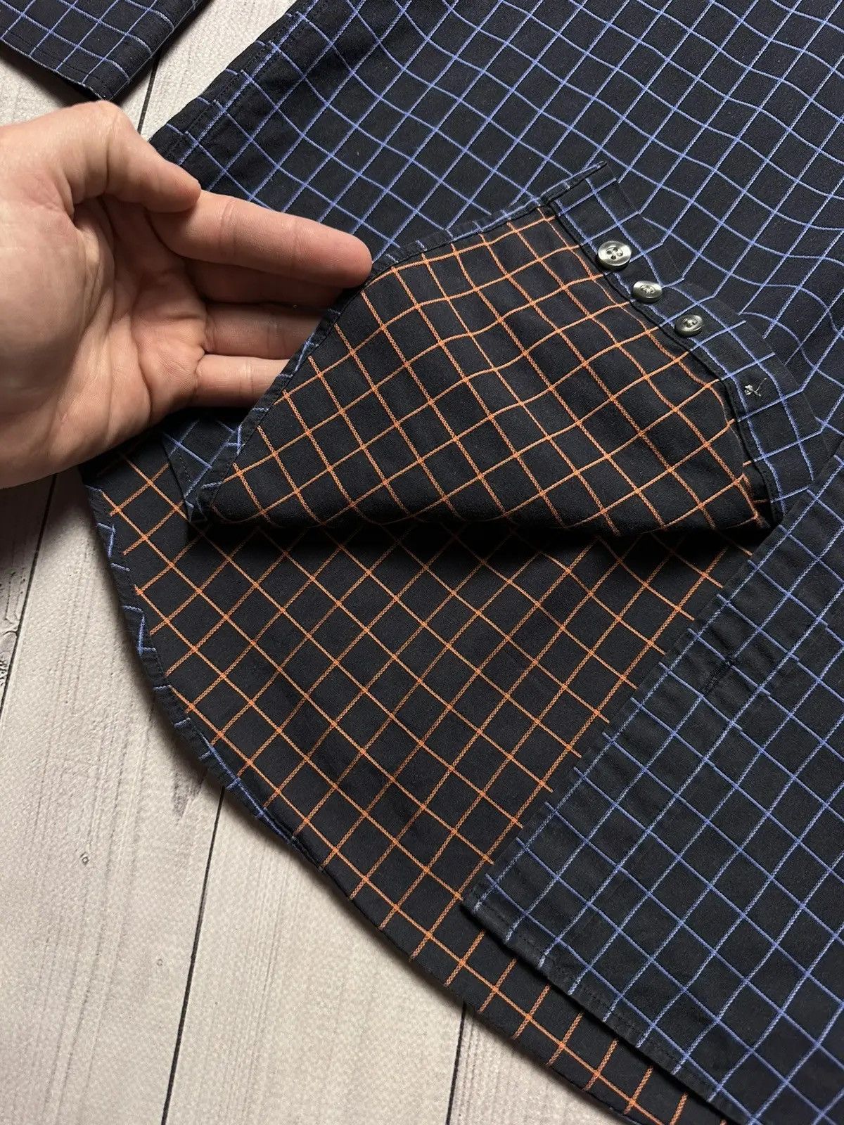 Yves Saint Laurent Vintage Yves Saint Laurent navy plaid shirt rare logo Size US M / EU 48-50 / 2 - 3 Thumbnail
