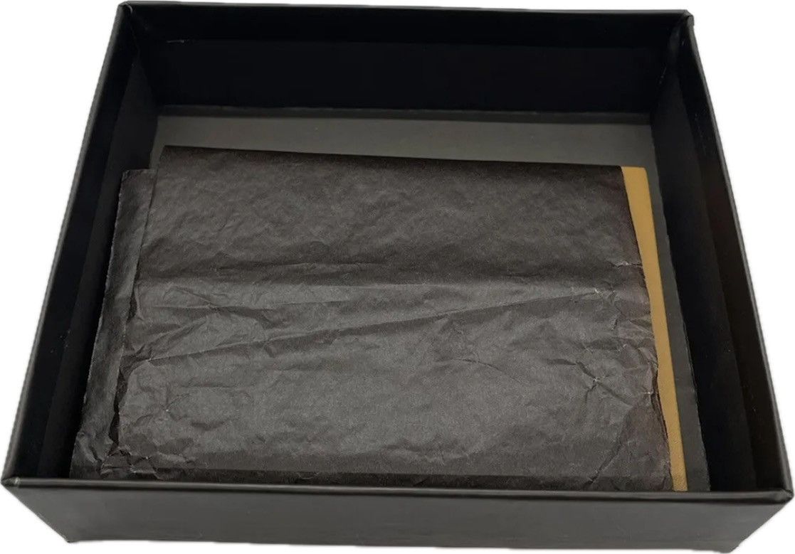 Gucci GUCCI Italy Note Pad, Light Purple Pages, NEW! Size ONE SIZE - 4 Thumbnail