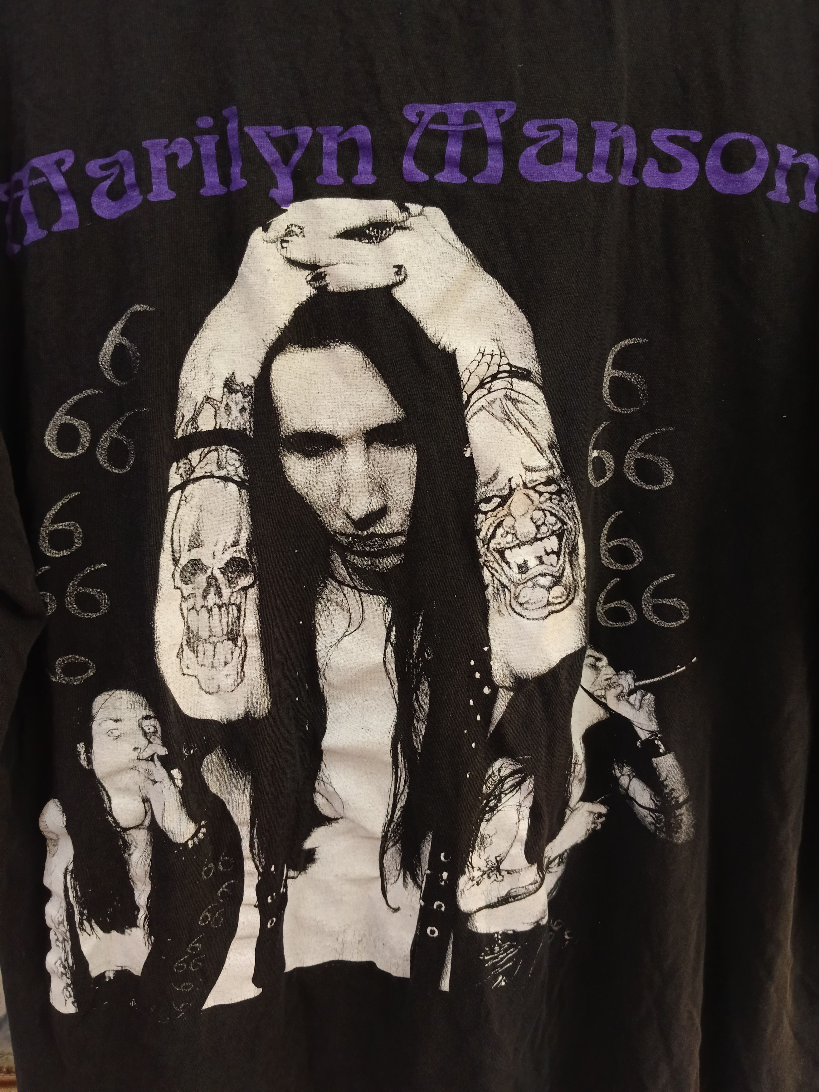 Band Tees VINTAGE 90s DISTRESSED MARLIYN MANSON T SHIRT Size US L / EU 52-54 / 3 - 3 Thumbnail