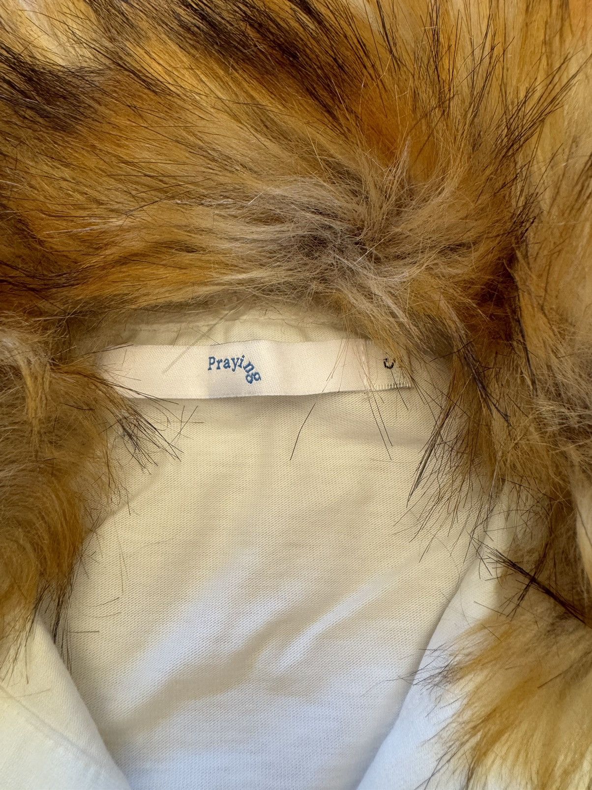 Praying PRAYING You Can't Trust Women FUR POLO Size S / US 4 / IT 40 - 2 Thumbnail