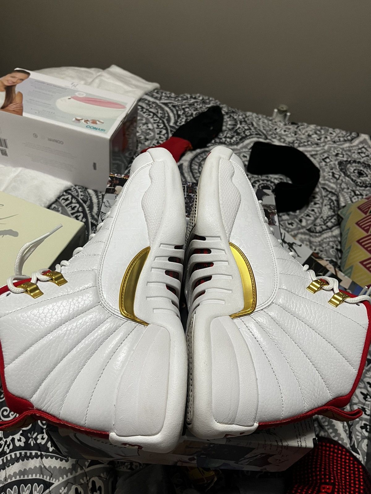 Jordan Brand FIBA Air Jordan 12 Size US 10.5 / EU 43-44 - 7 Thumbnail
