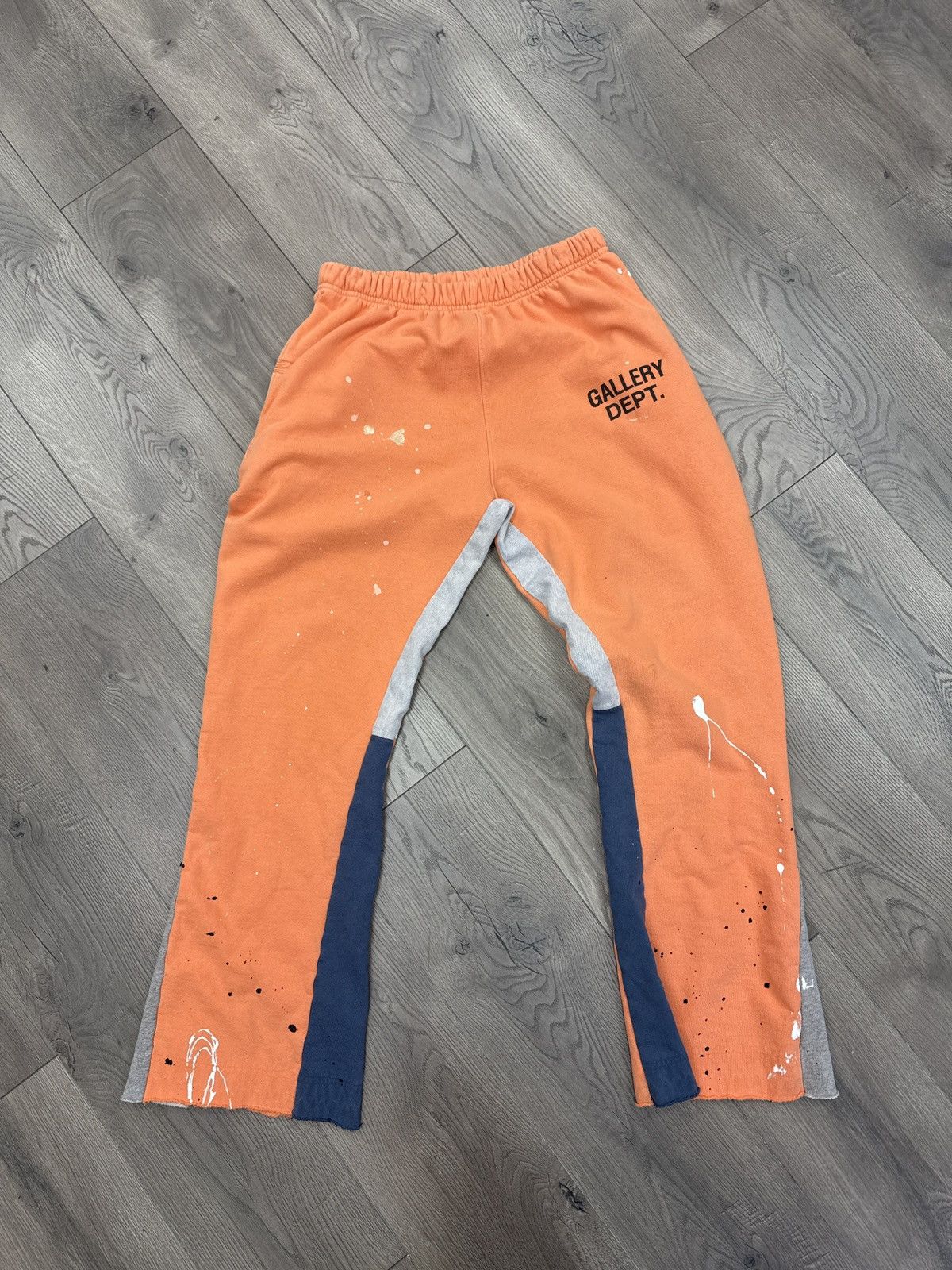 Gallery Dept. Gallery dept orange flare pants 2xl rare size and color Size US 38 / EU 54 - 1 Thumbnail